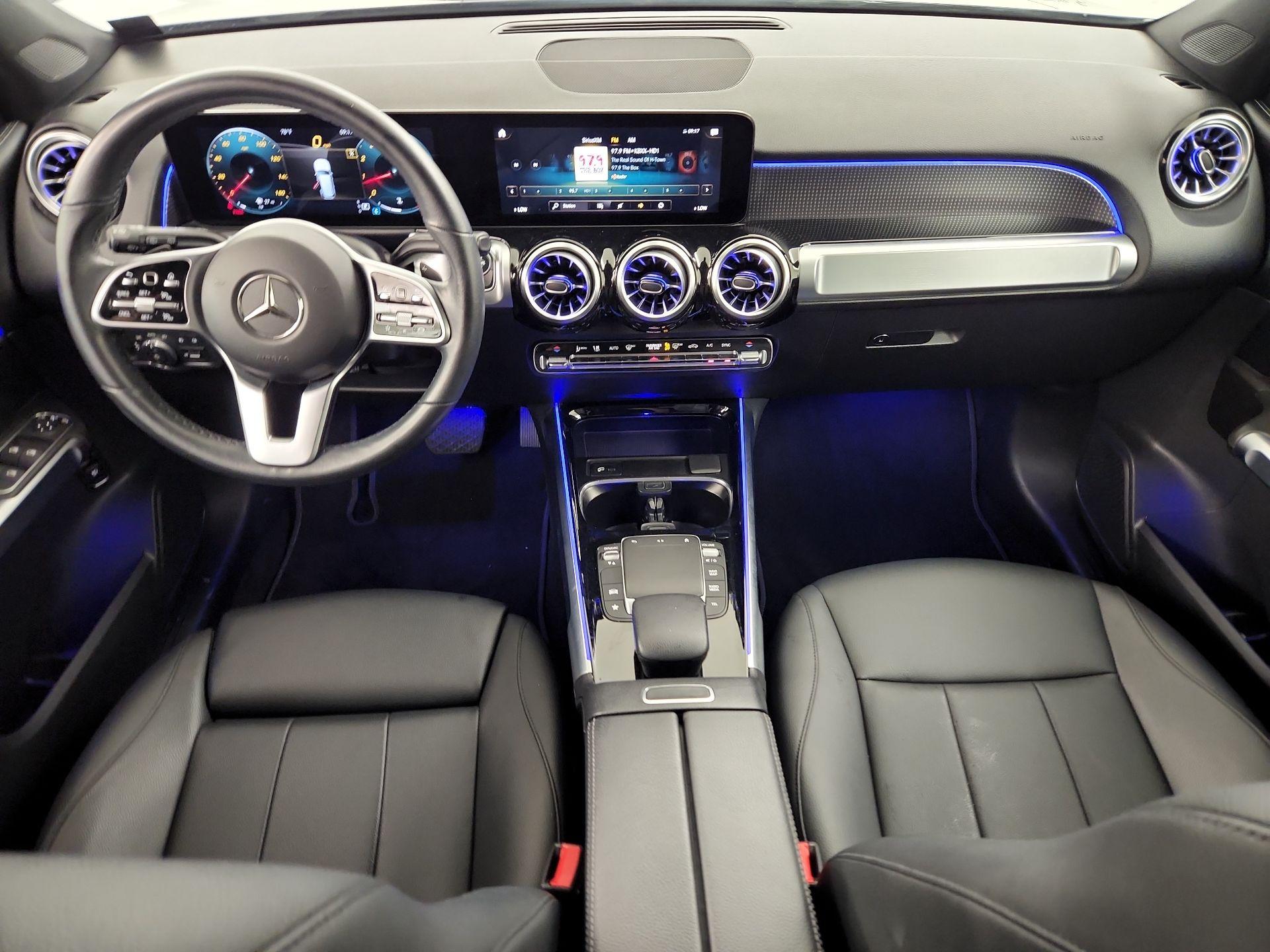 Thumbnail: 2022 Mercedes-Benz GLB - 9