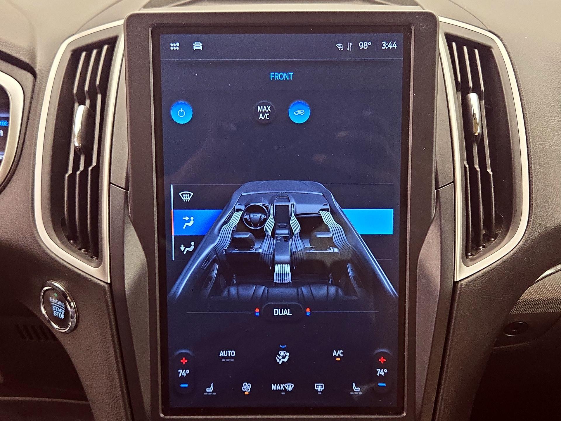 Thumbnail: 2021 Ford Edge - 16