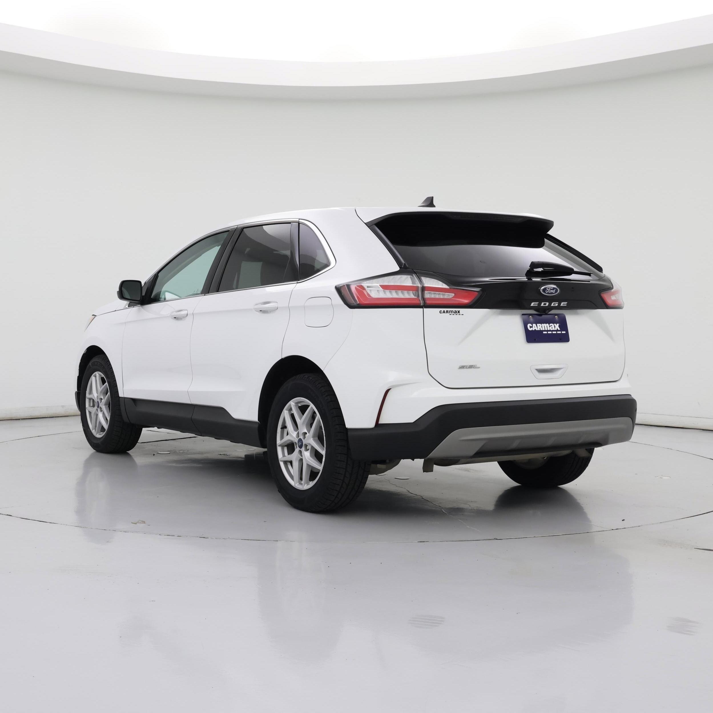 Thumbnail: 2021 Ford Edge - 2