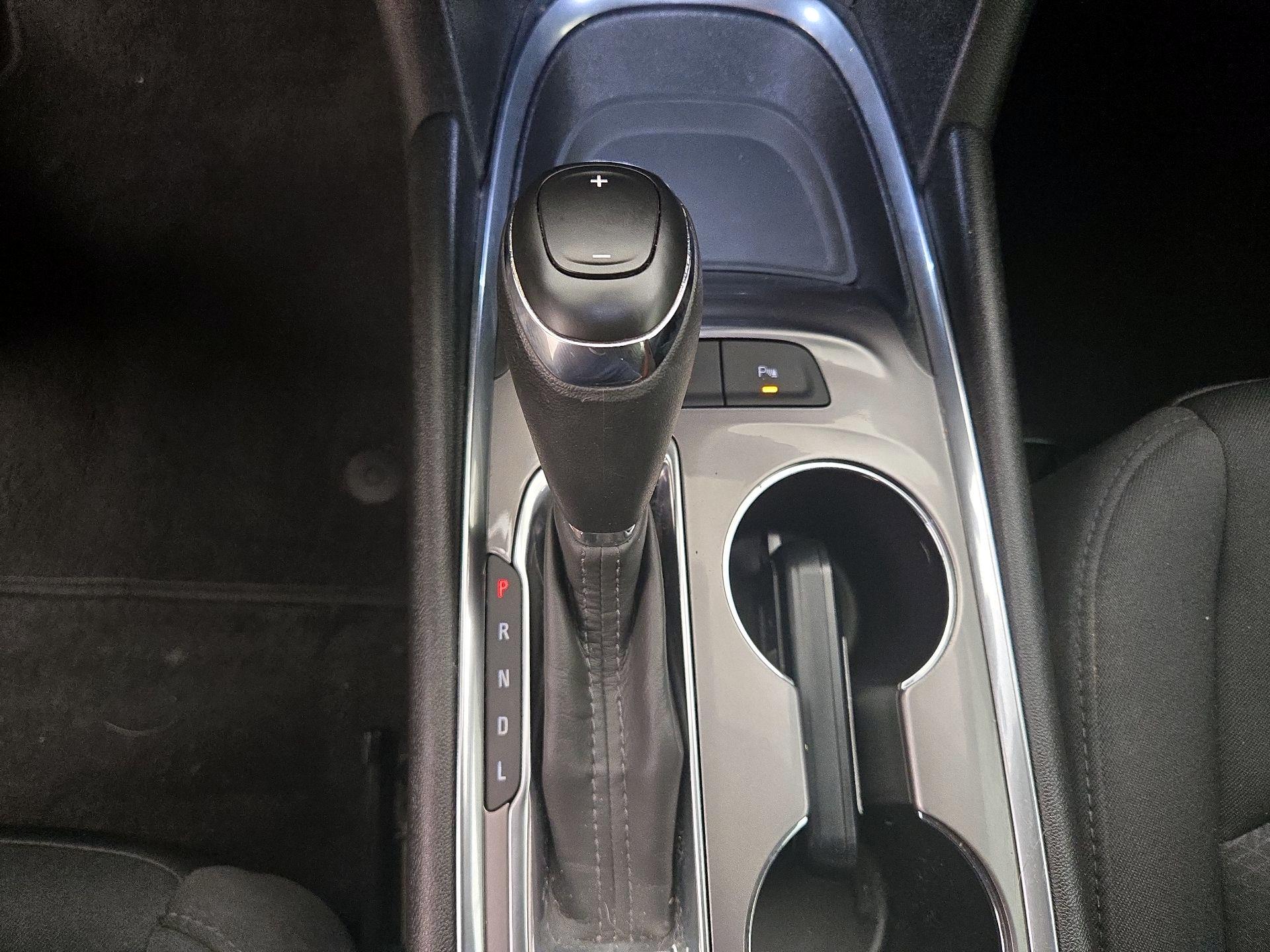 Thumbnail: 2020 Chevrolet Malibu - 17