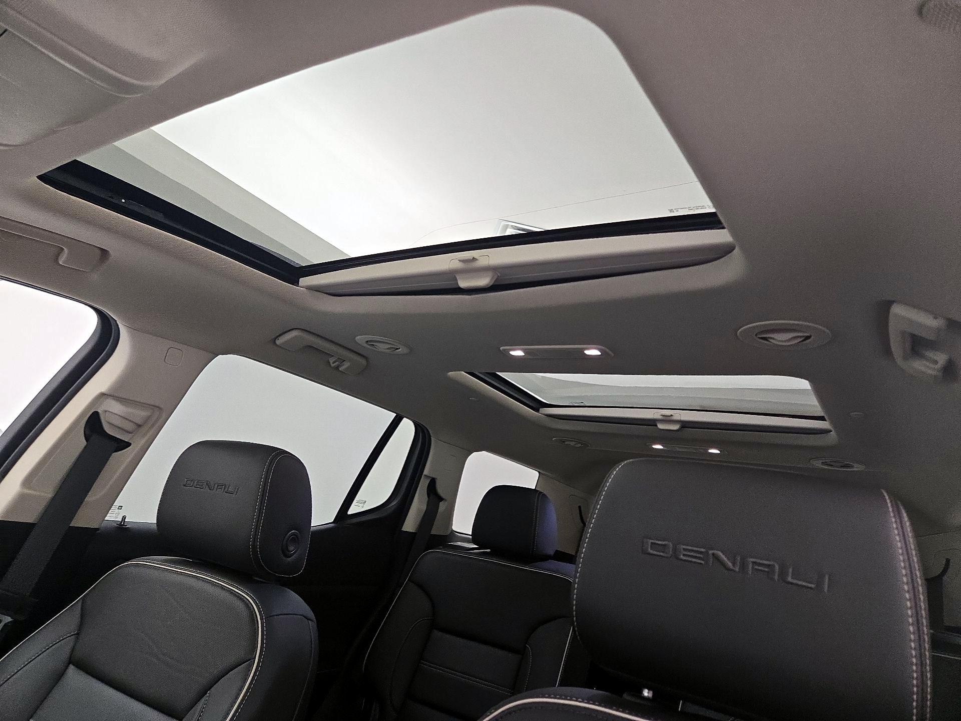 Thumbnail: 2023 GMC Acadia - 20