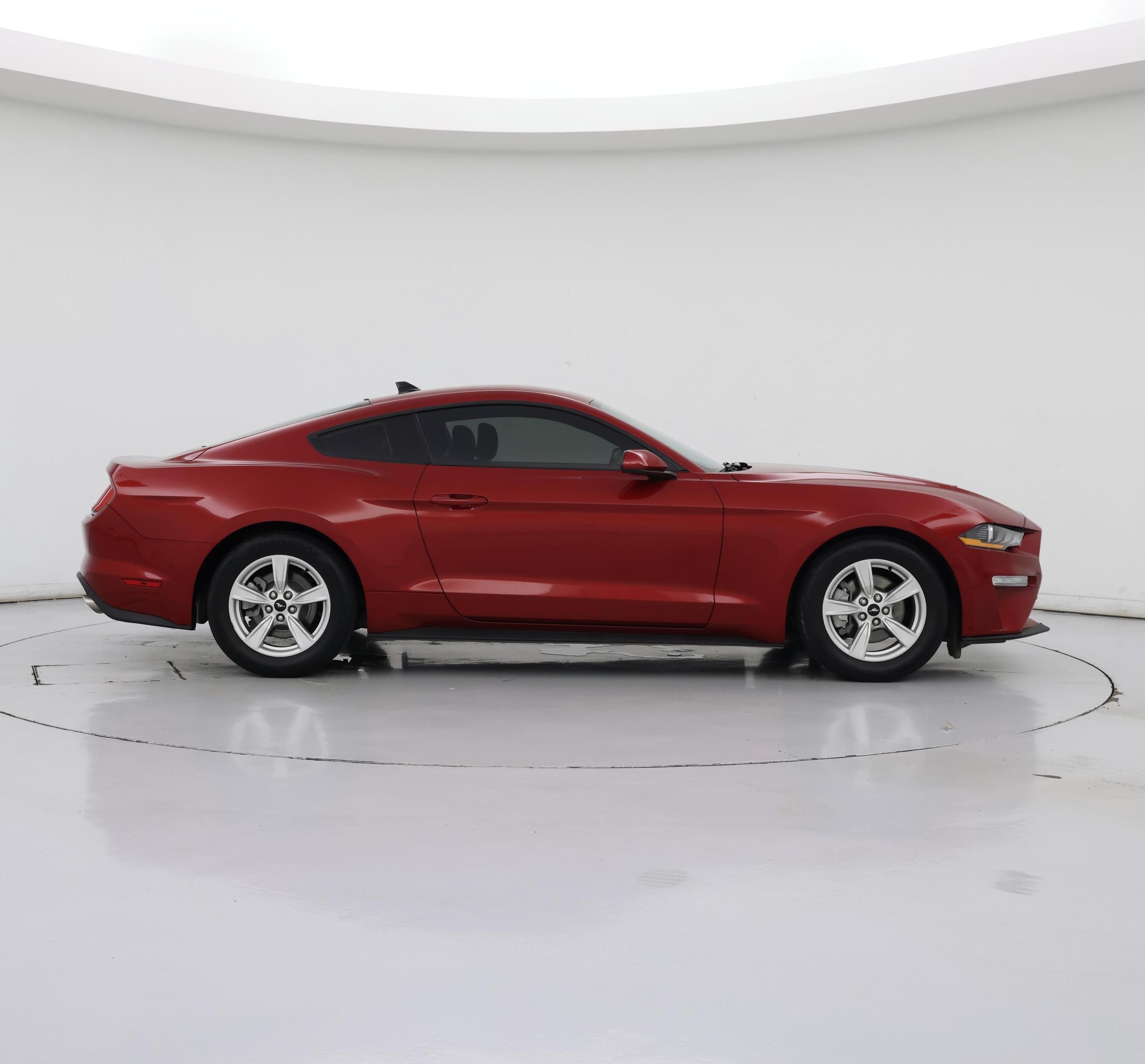 Thumbnail: 2022 Ford Mustang - 7