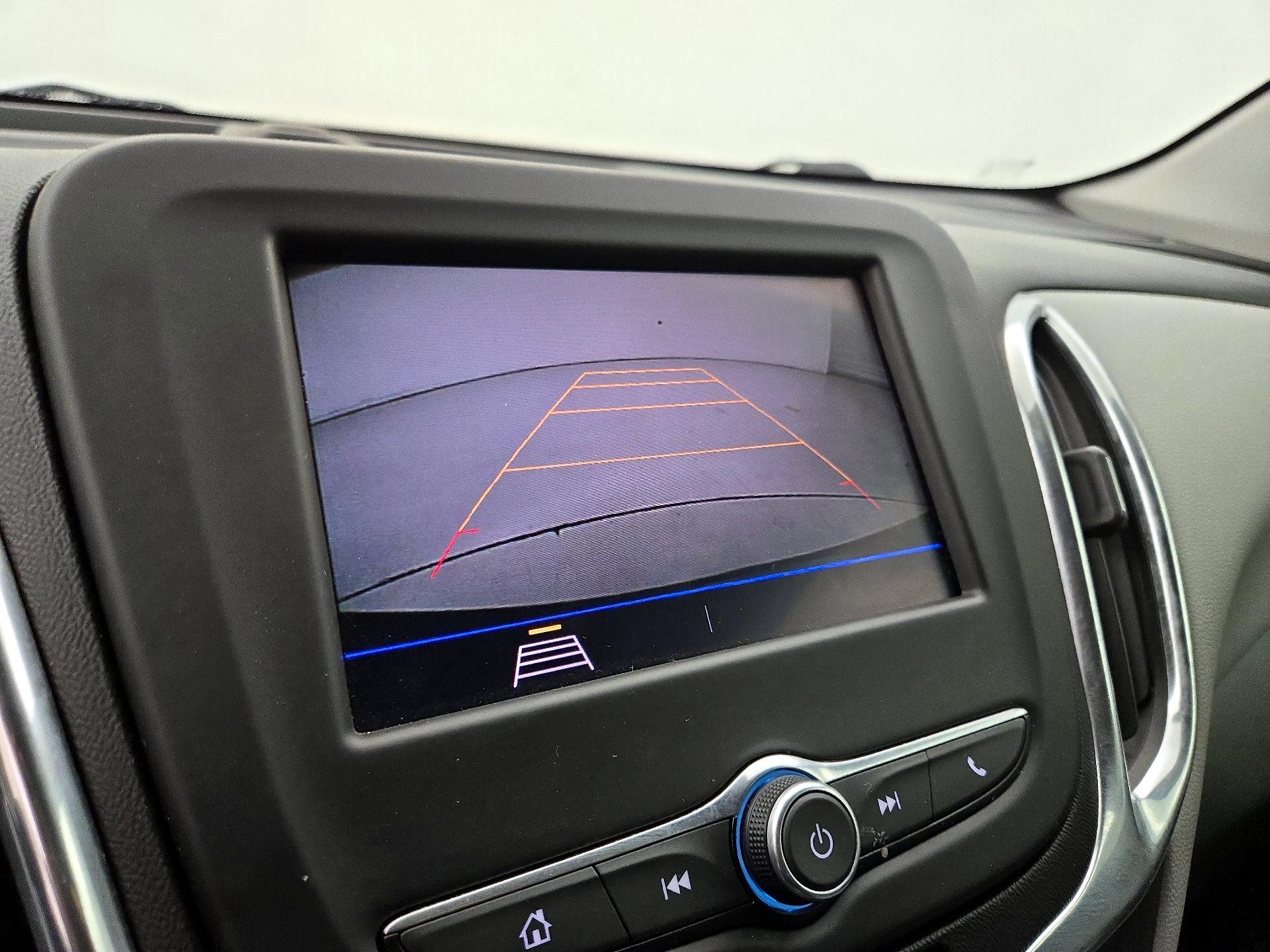 Thumbnail: 2020 Chevrolet Equinox - 14