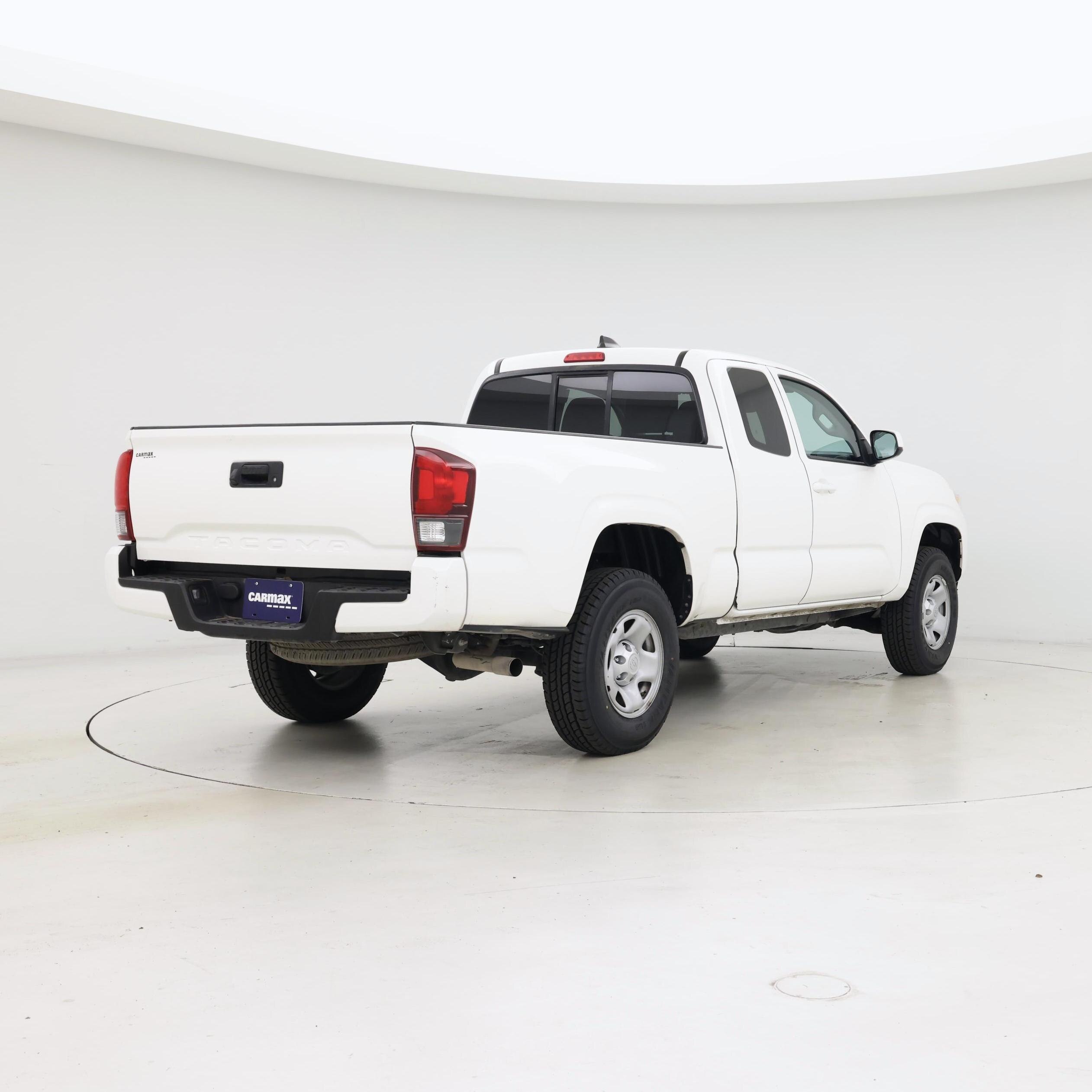 Thumbnail: 2021 Toyota Tacoma - 8