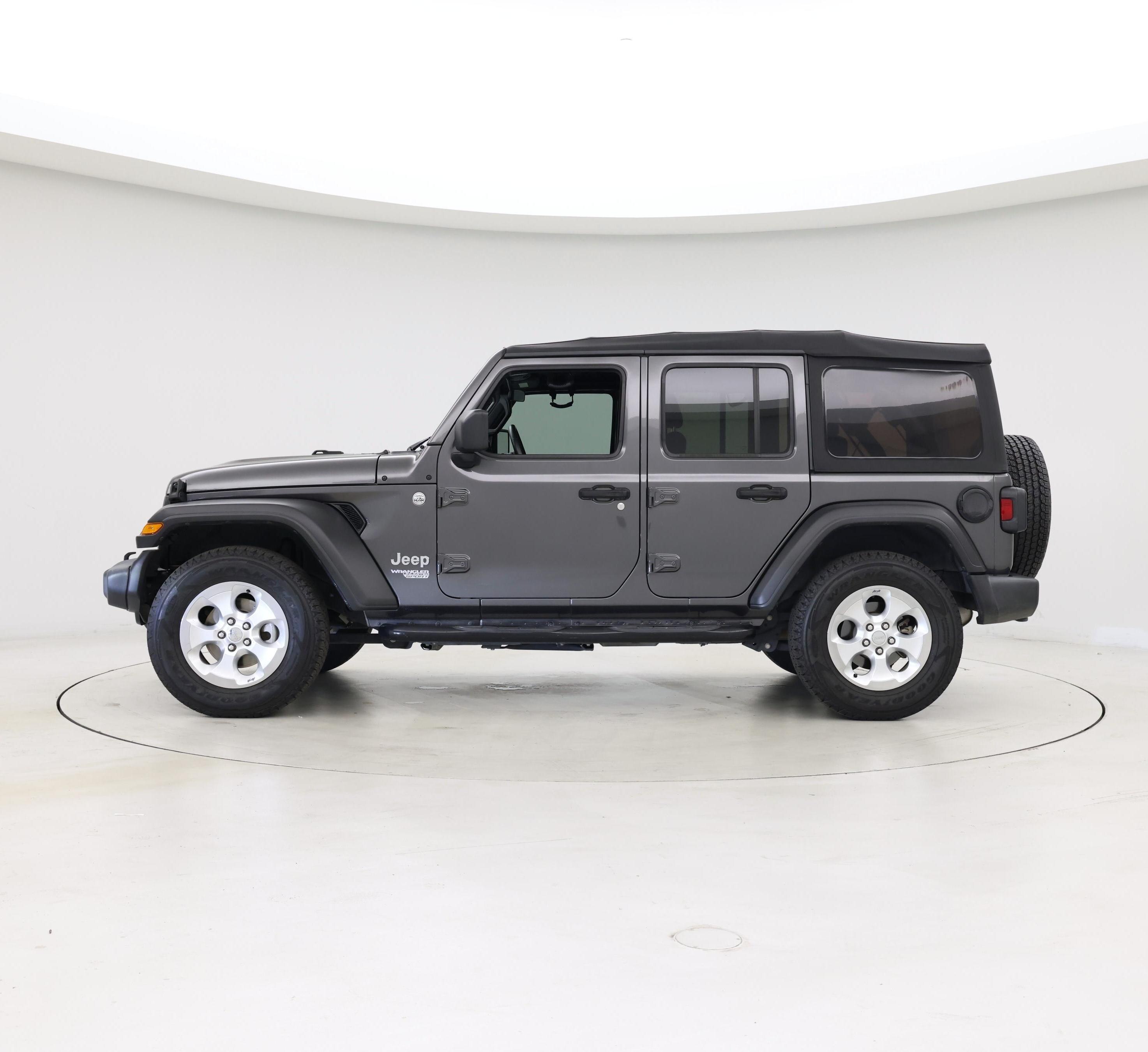 Thumbnail: 2021 Jeep Wrangler - 3