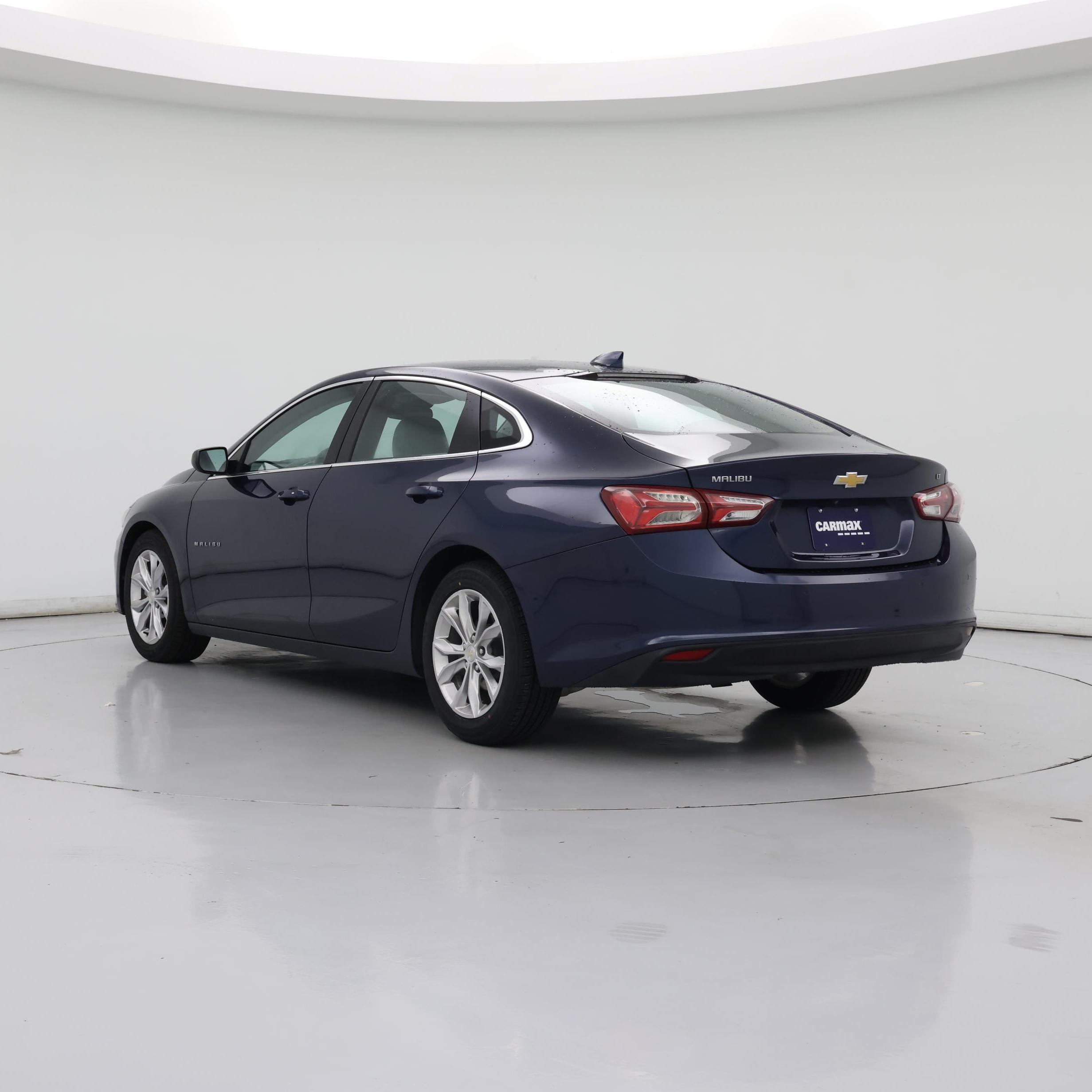 Thumbnail: 2021 Chevrolet Malibu - 2