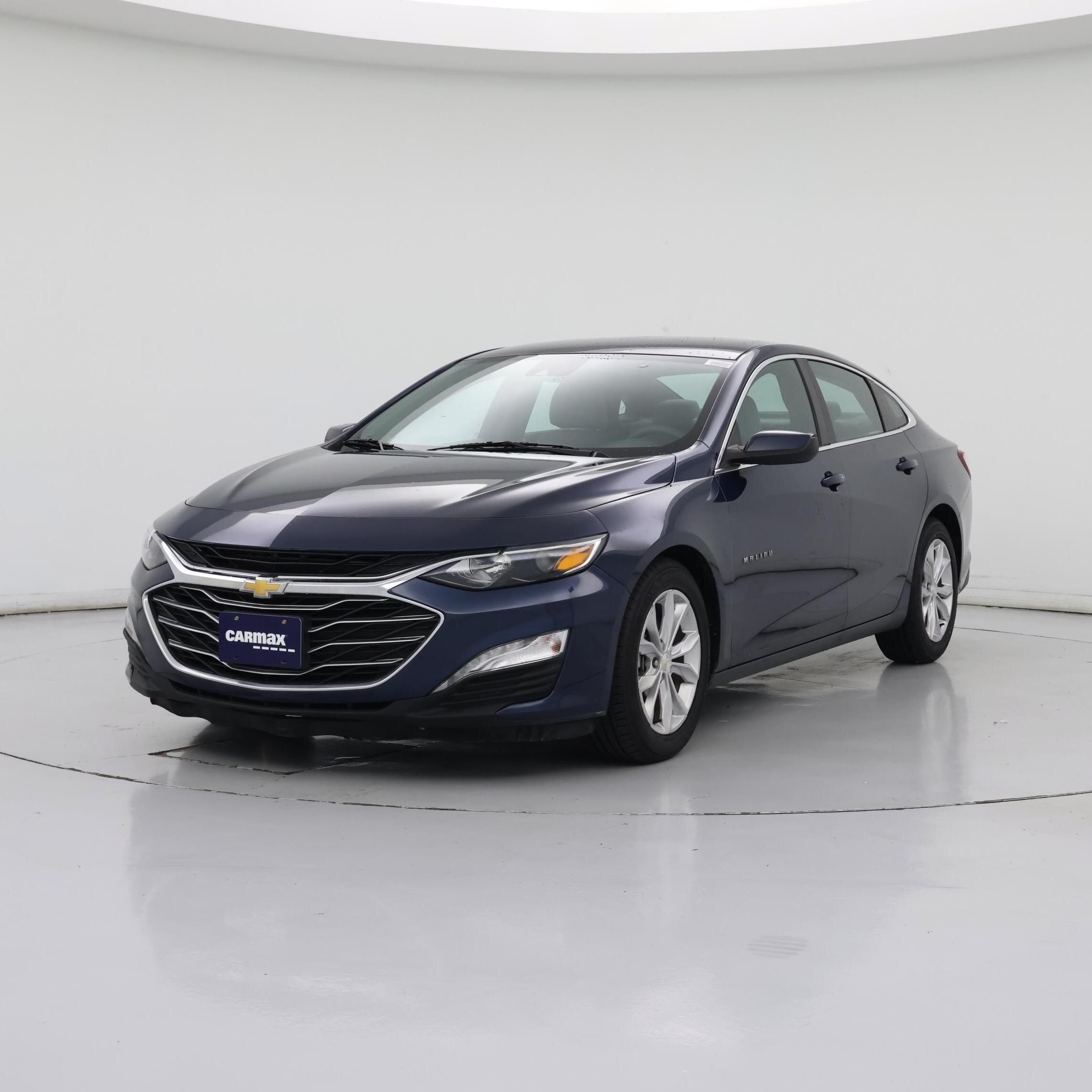 Thumbnail: 2021 Chevrolet Malibu - 4