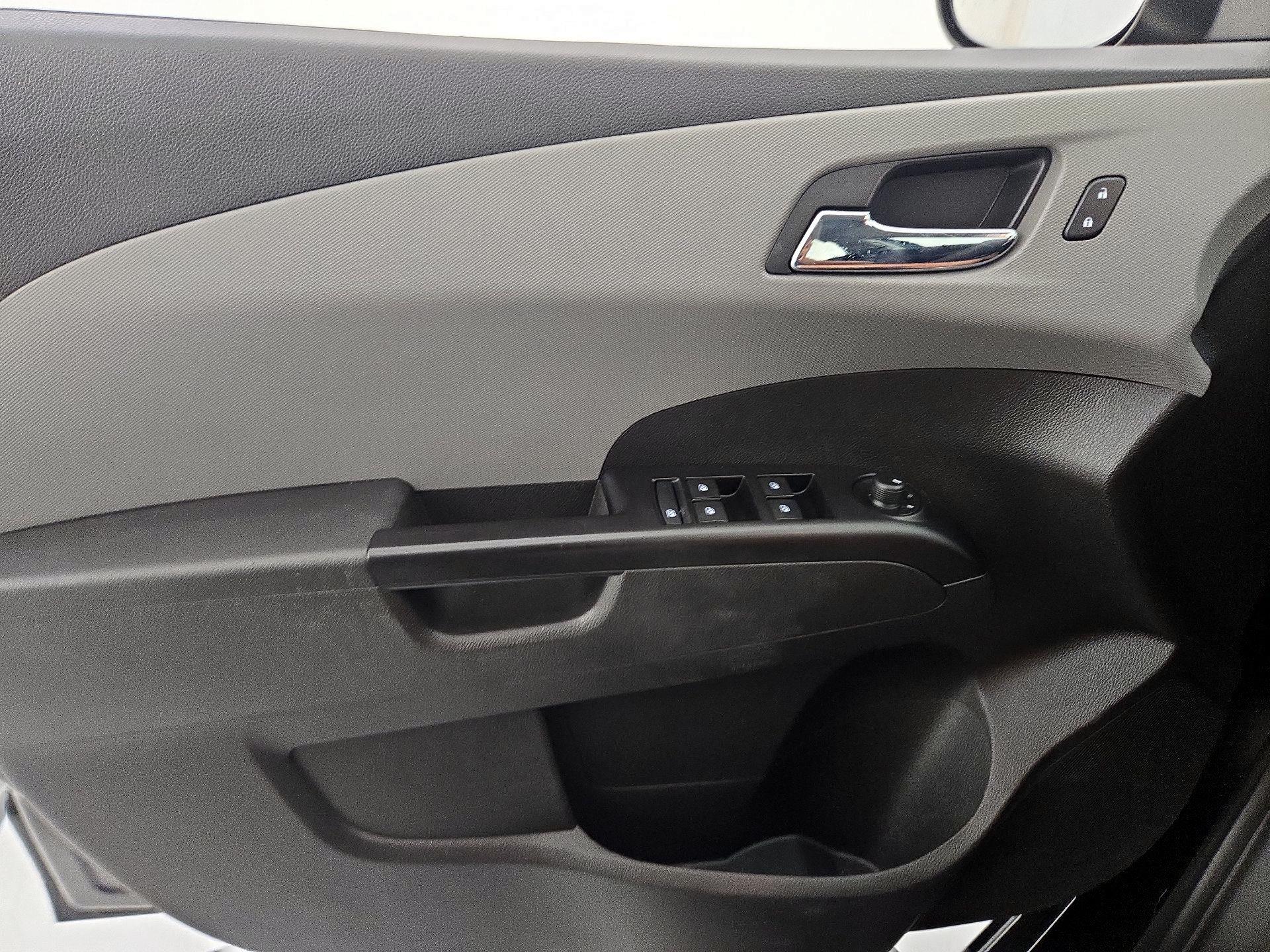 Thumbnail: 2020 Chevrolet Sonic - 12
