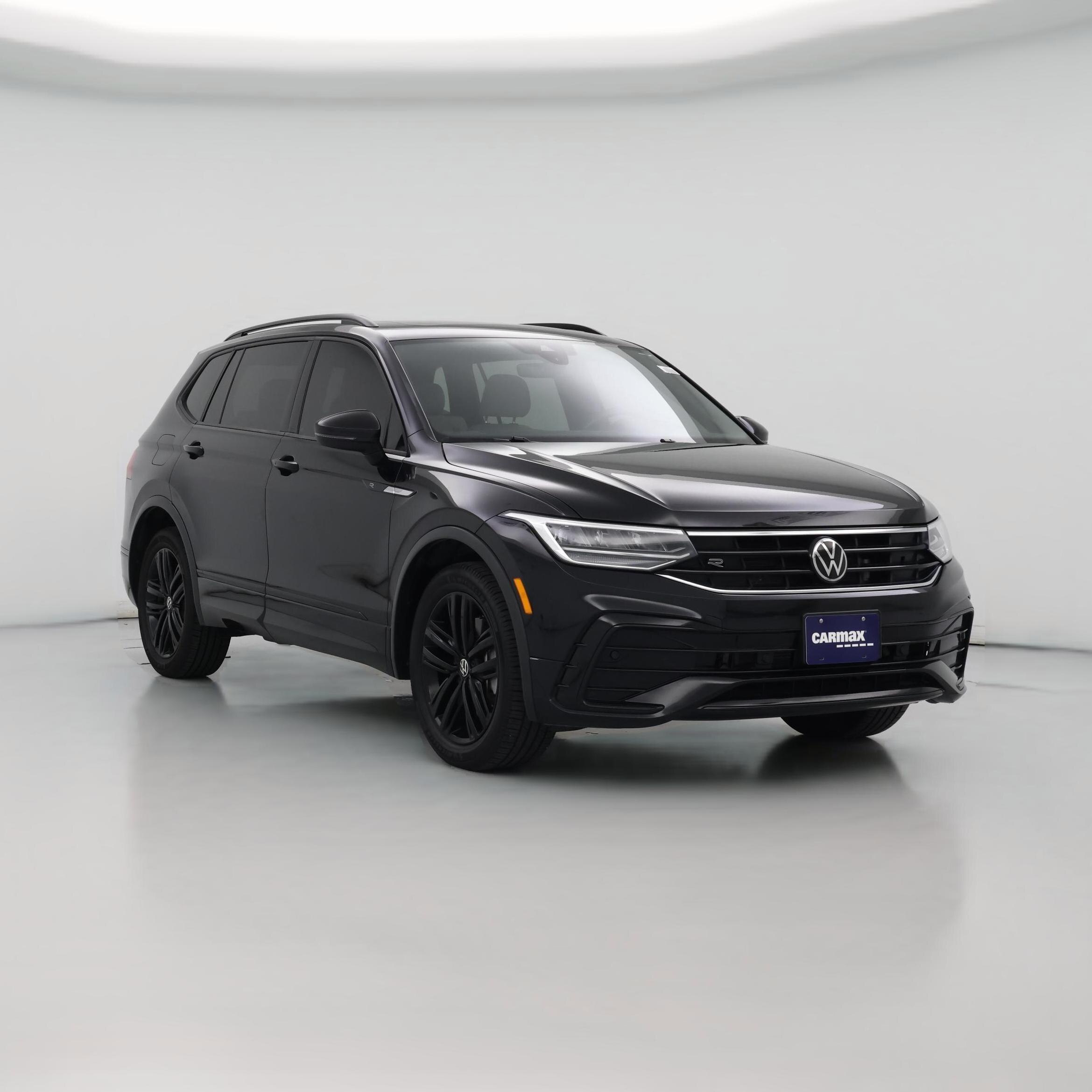 Thumbnail: 2022 Volkswagen Tiguan - 1