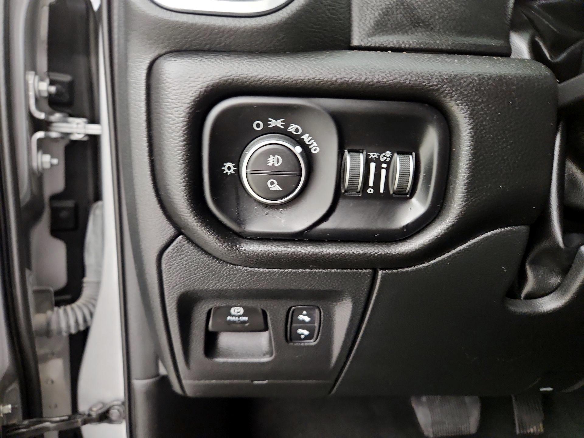 Thumbnail: 2024 RAM 1500 - 13