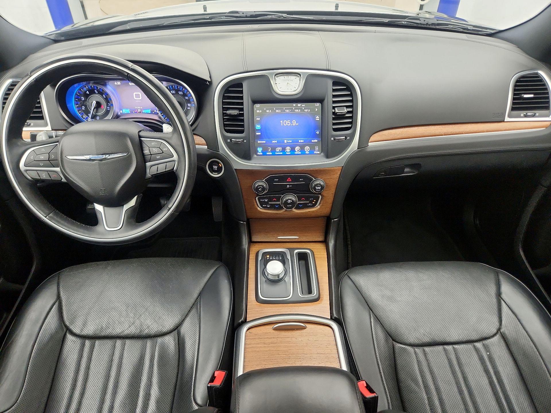 Thumbnail: 2015 Chrysler 300 - 9