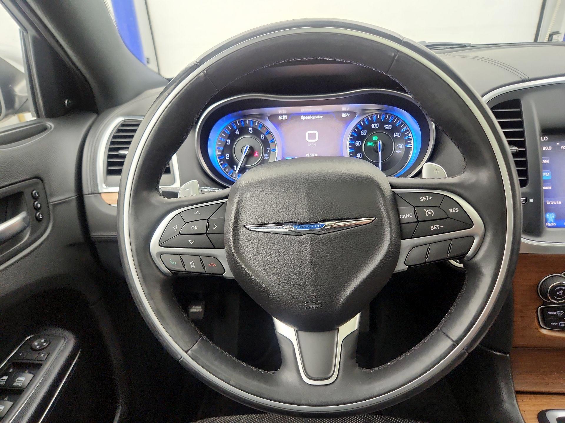 Thumbnail: 2015 Chrysler 300 - 10
