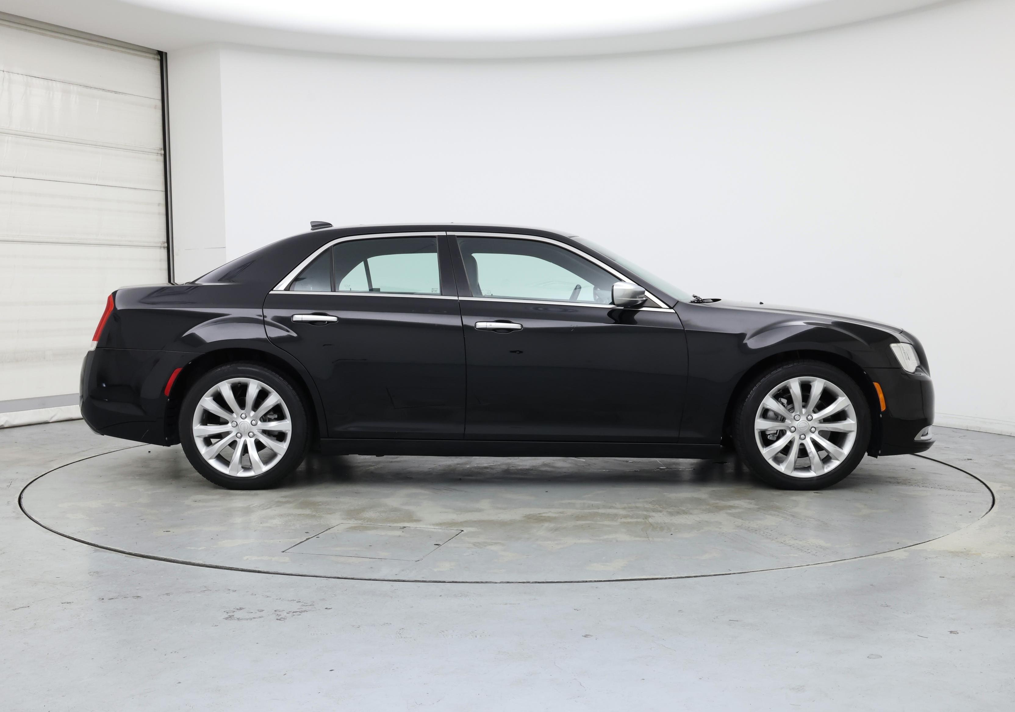 Thumbnail: 2015 Chrysler 300 - 7