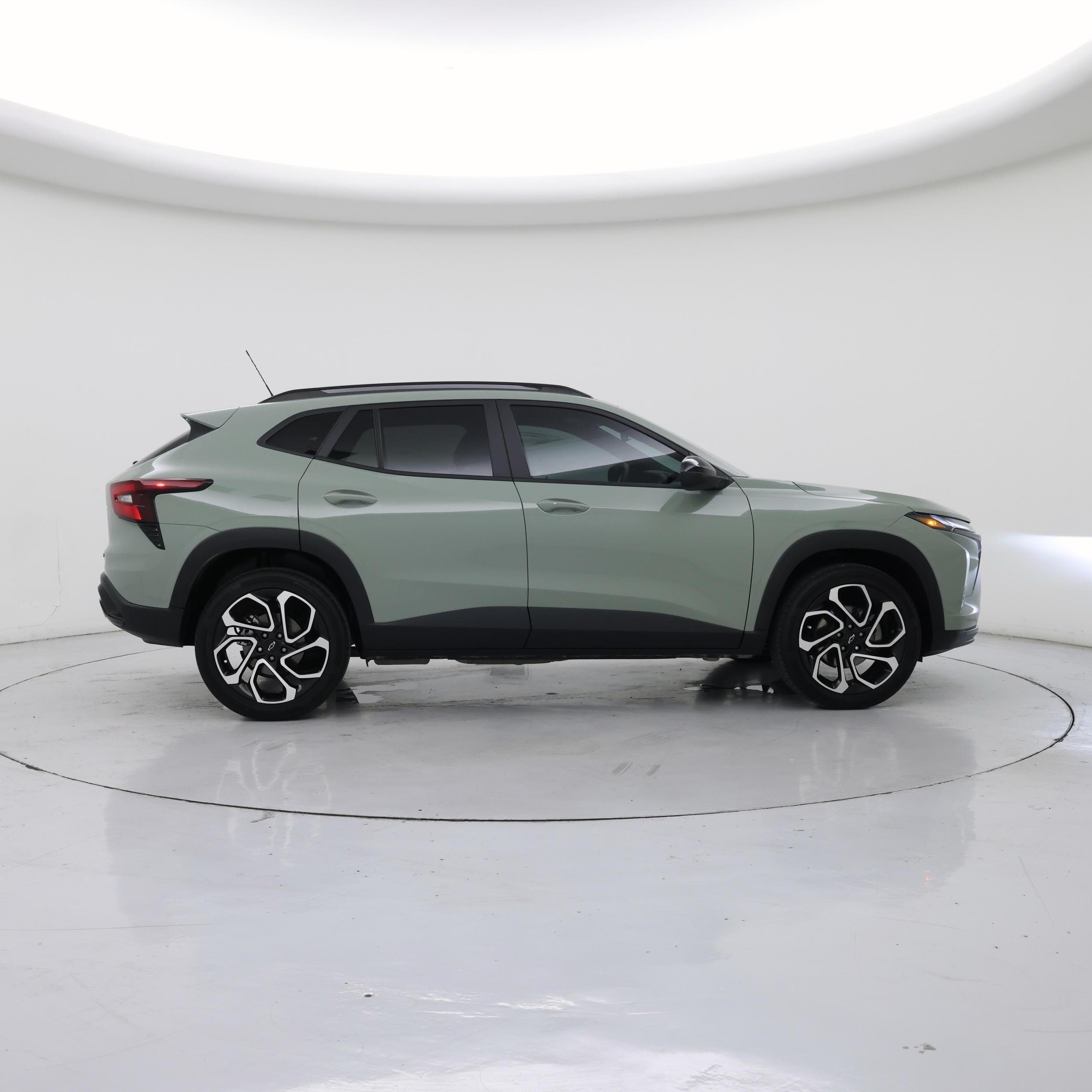 Thumbnail: 2024 Chevrolet Trax - 7