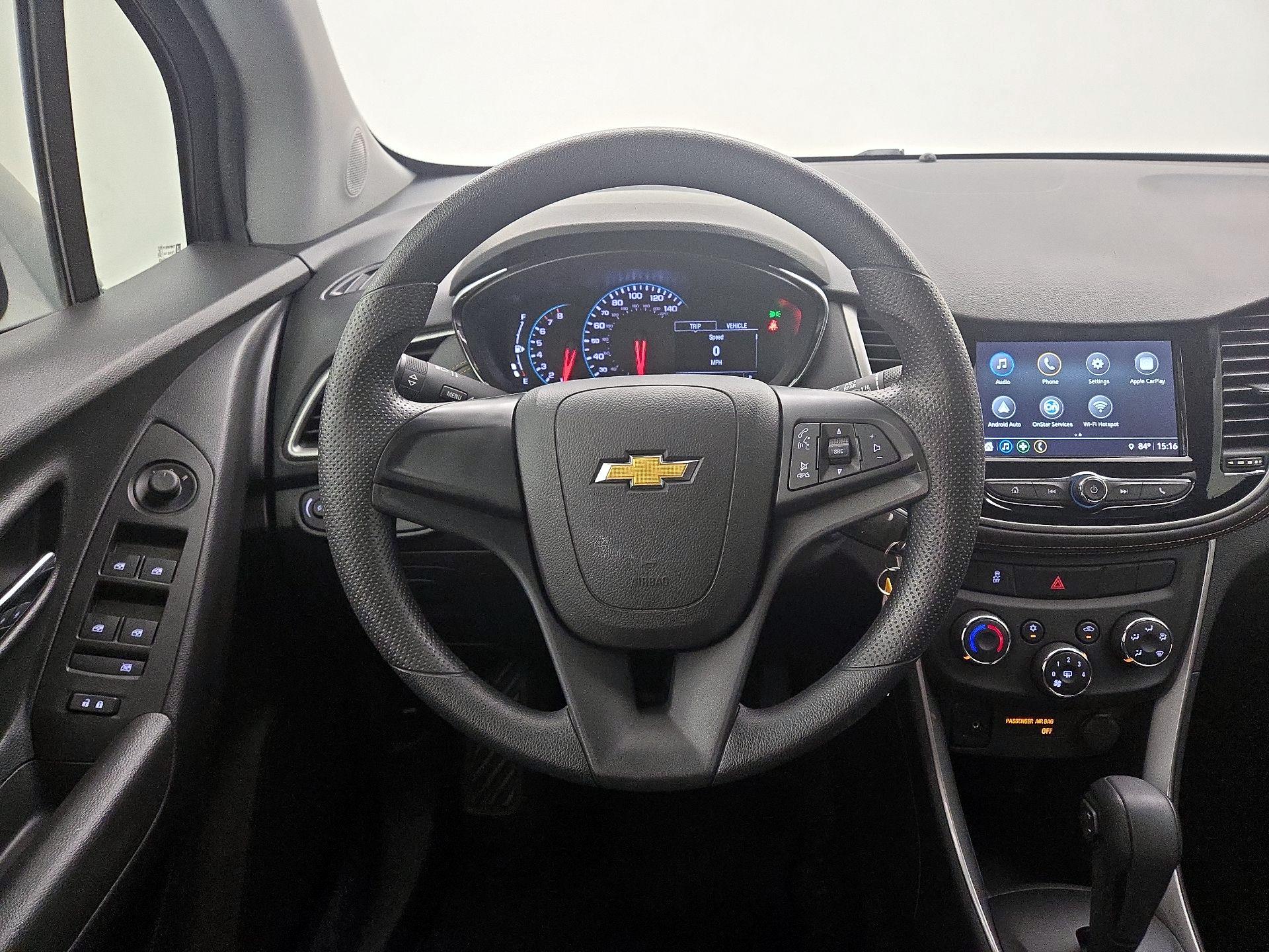 Thumbnail: 2018 Chevrolet Trax - 10