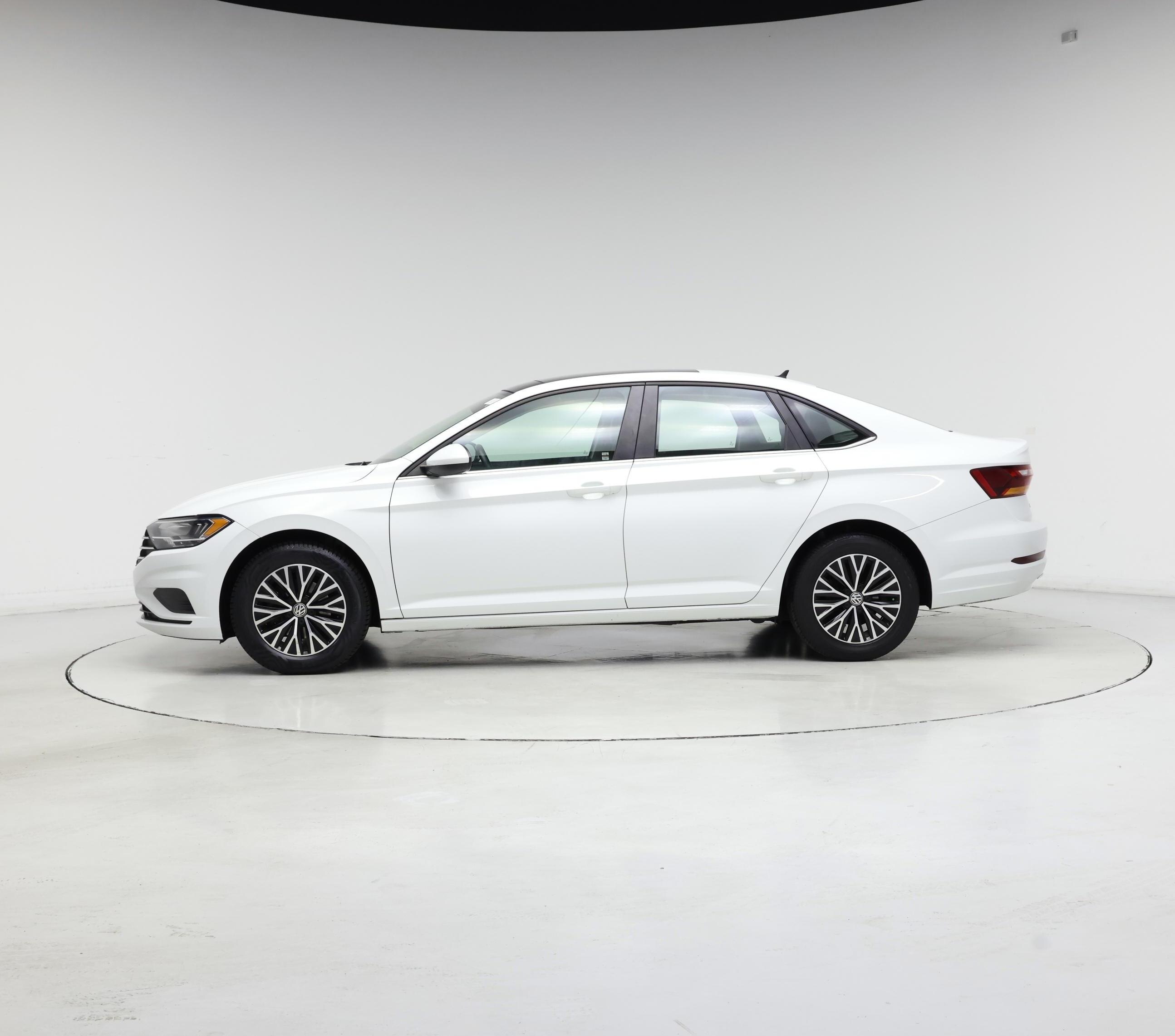 Thumbnail: 2019 Volkswagen Jetta - 3