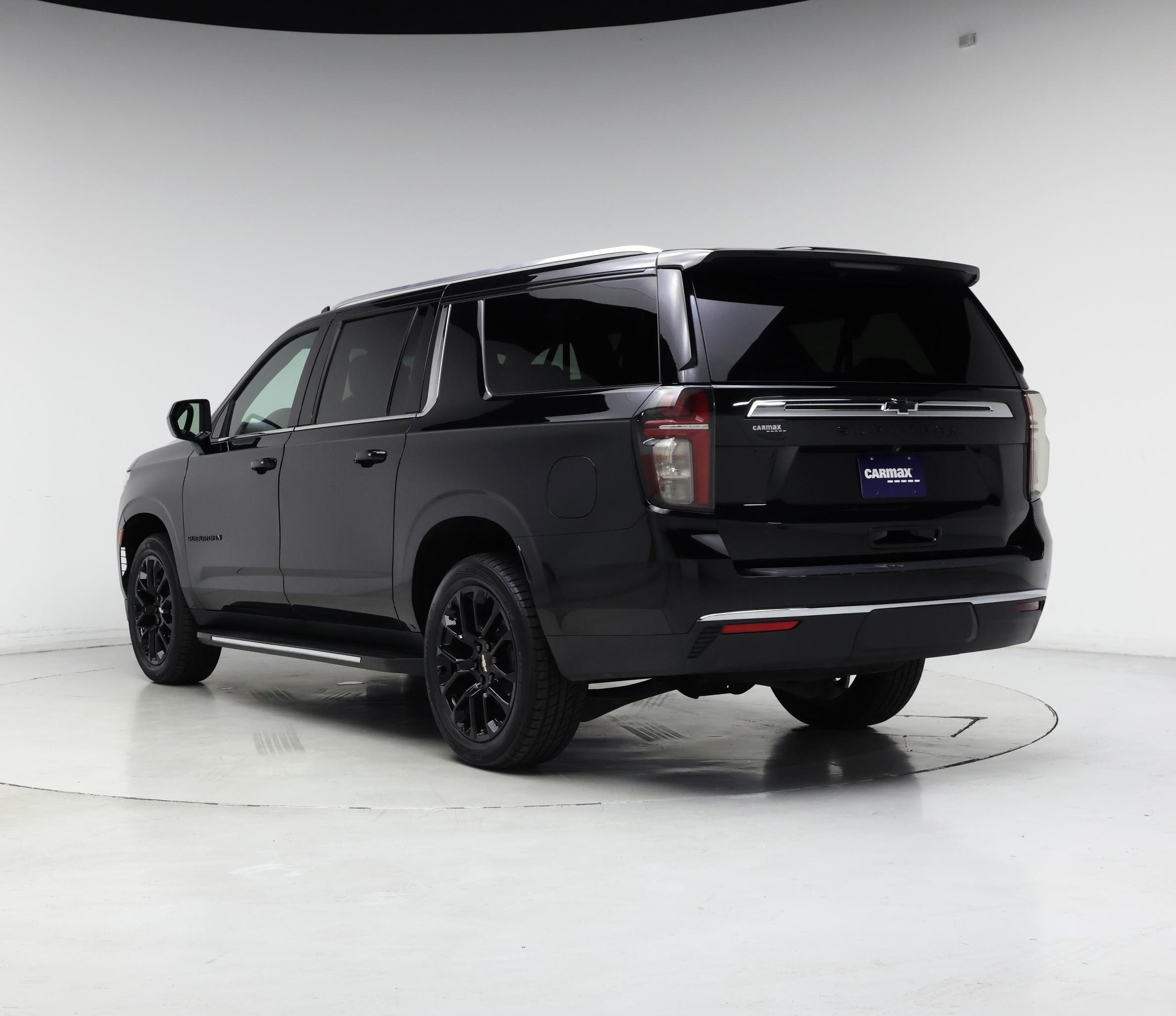Thumbnail: 2023 Chevrolet Suburban - 2