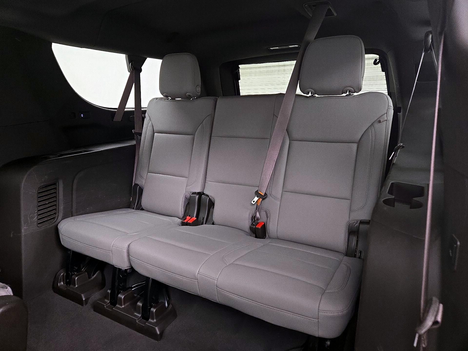 Thumbnail: 2022 Chevrolet Suburban - 20