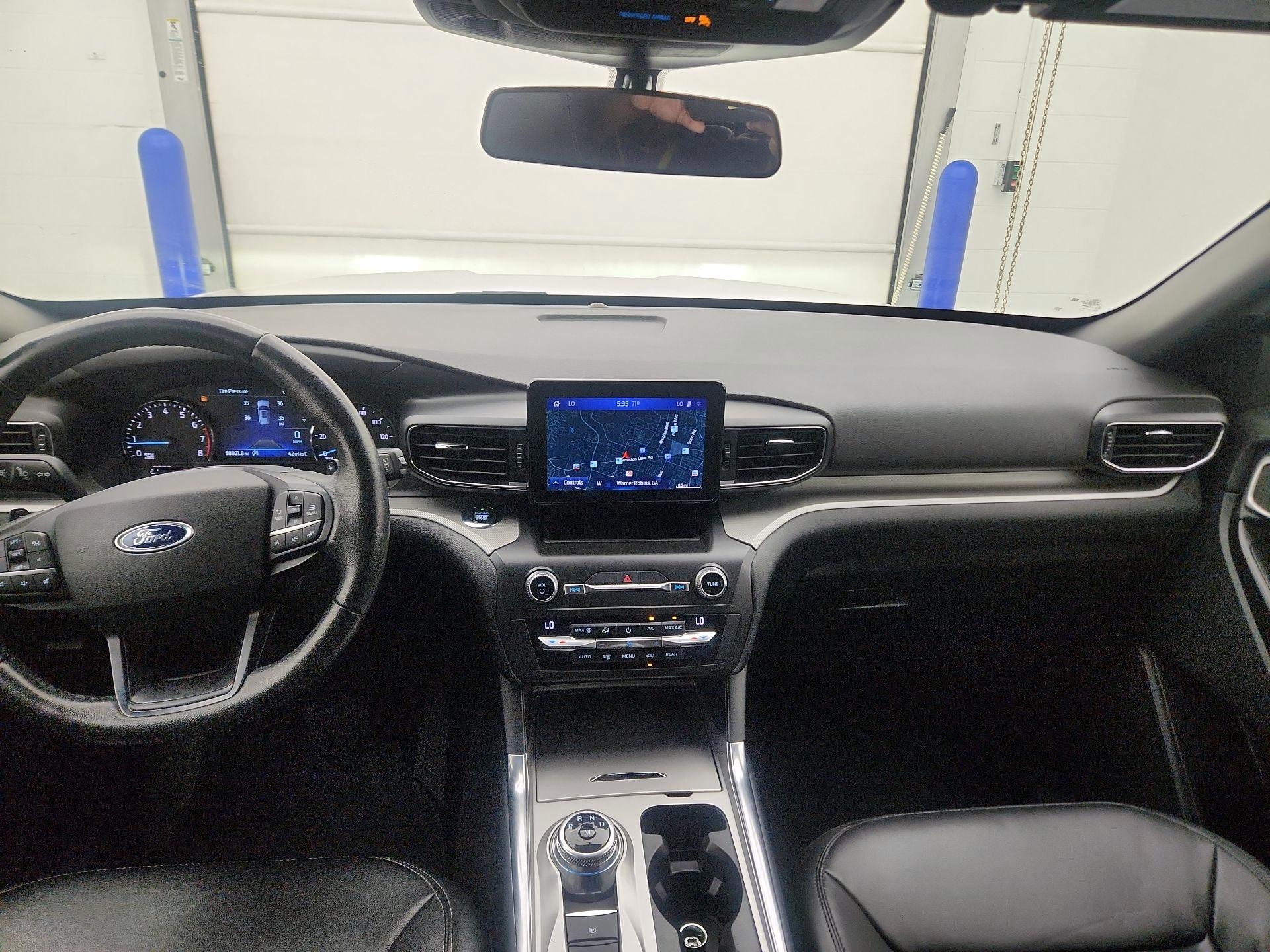 Thumbnail: 2020 Ford Explorer - 9