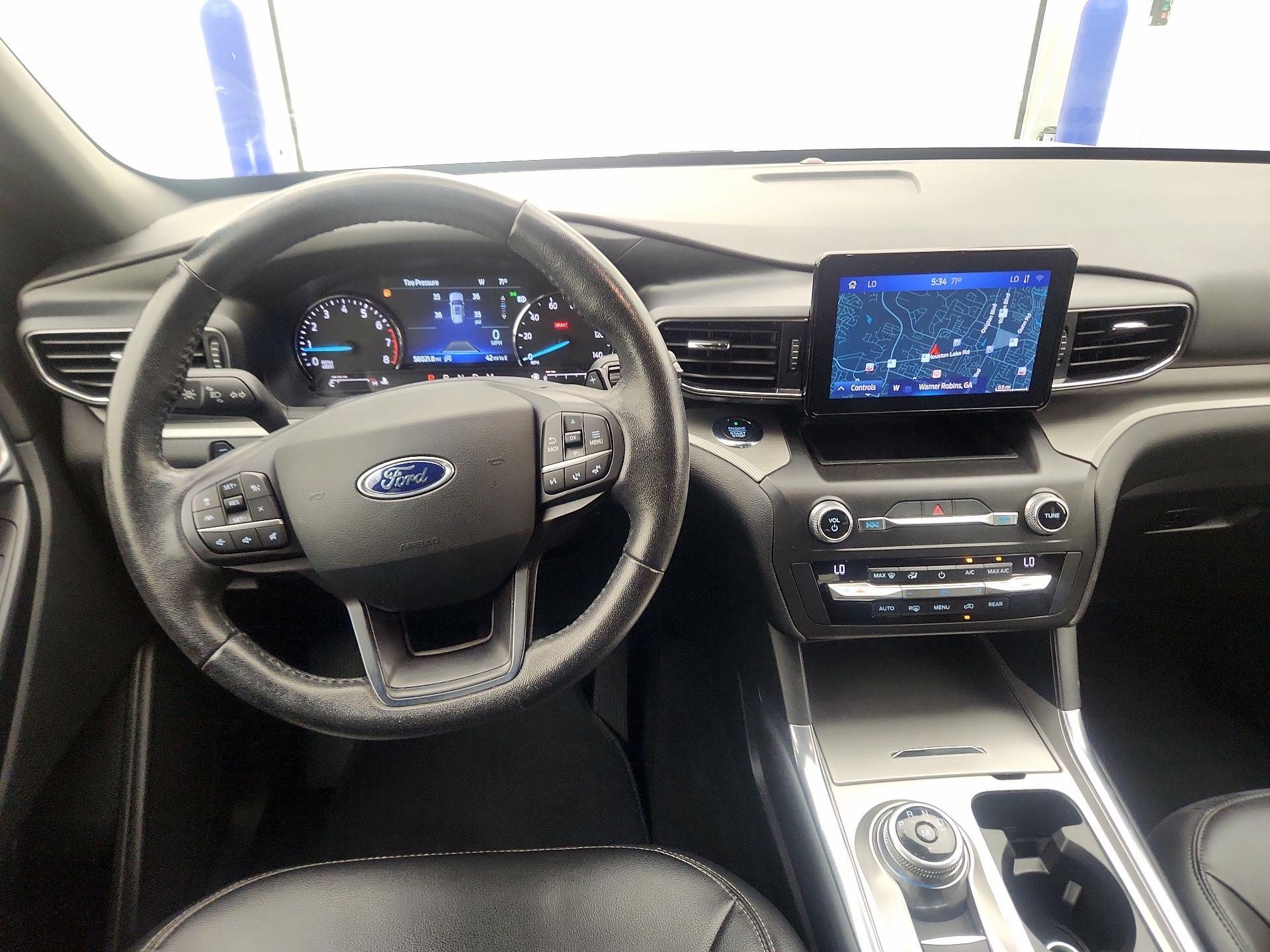 Thumbnail: 2020 Ford Explorer - 10