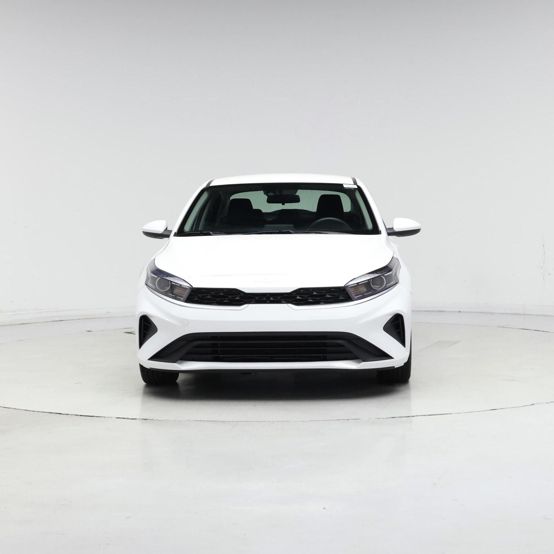 Thumbnail: 2022 Kia Forte - 5