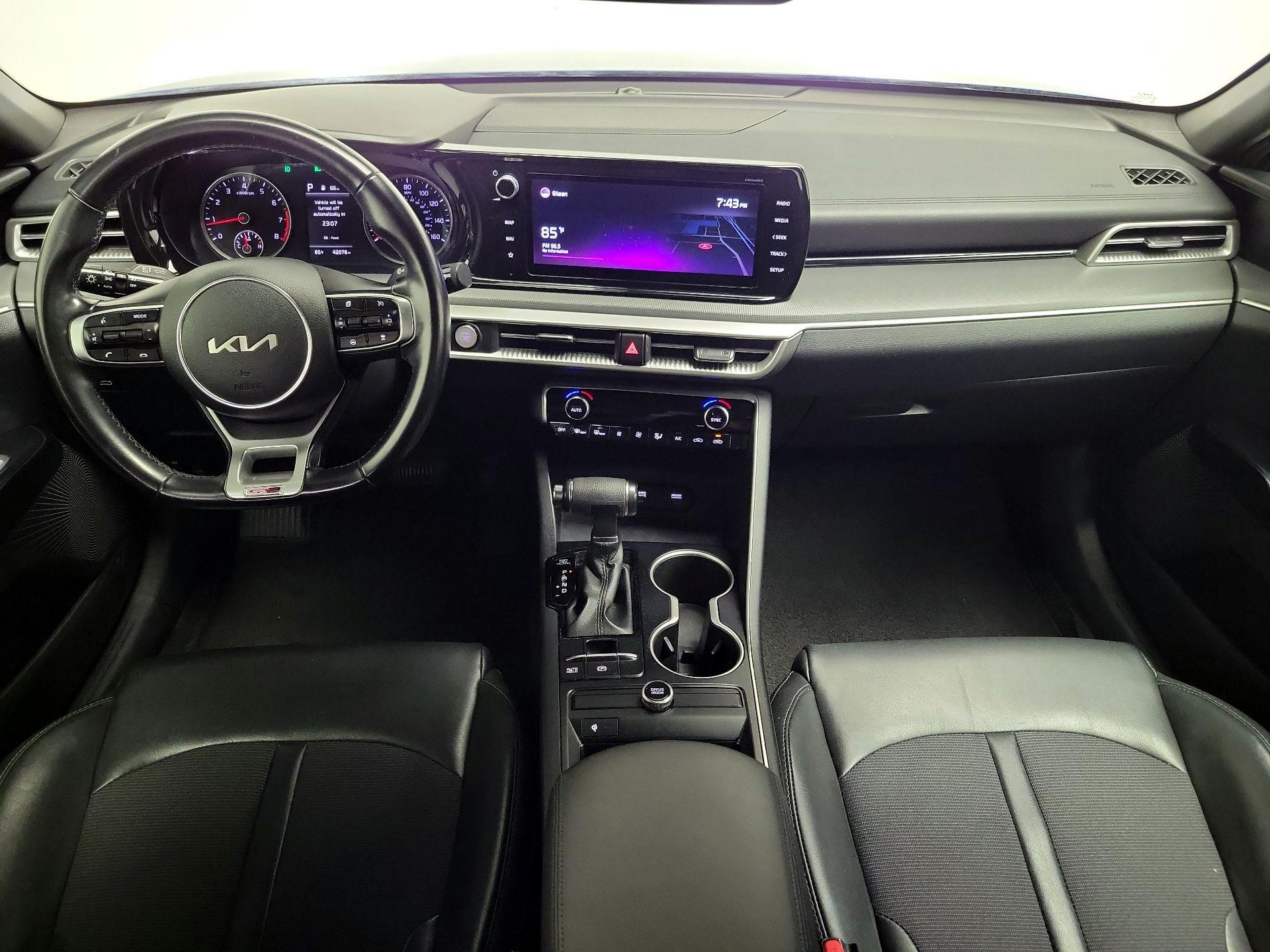 Thumbnail: 2022 Kia K5 - 9