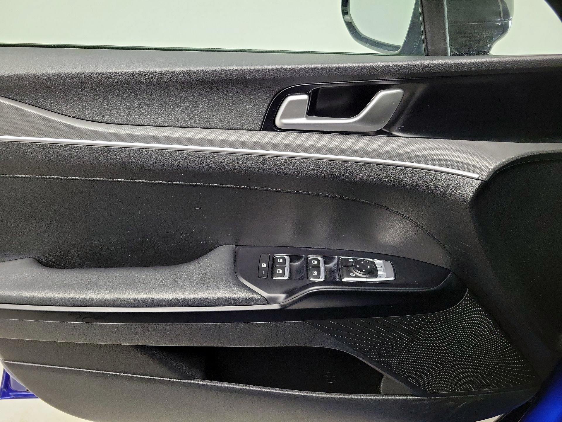 Thumbnail: 2022 Kia K5 - 12