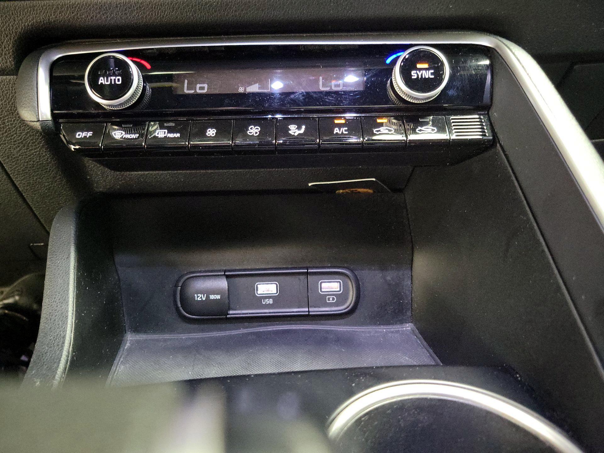 Thumbnail: 2022 Kia K5 - 16