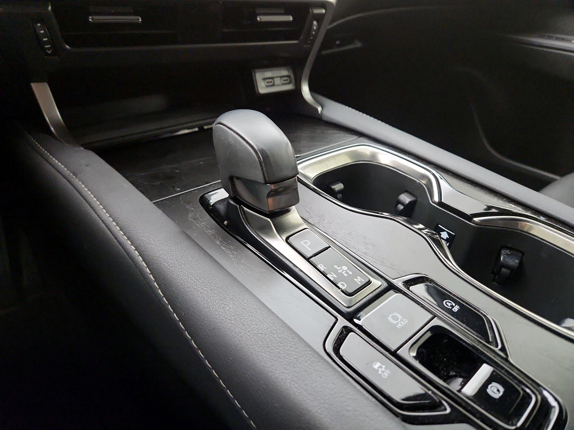 Thumbnail: 2024 Lexus RX - 15