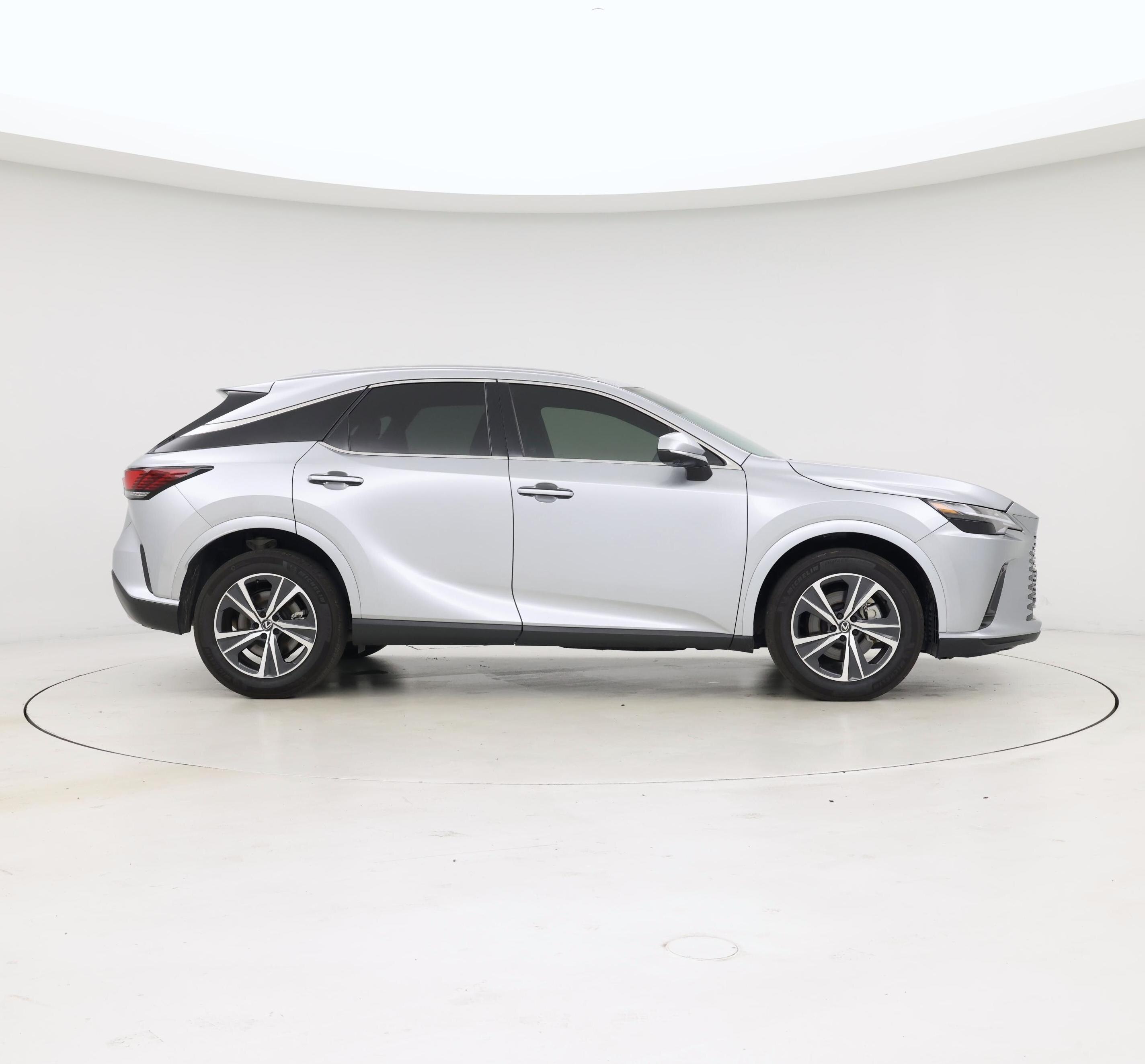 Thumbnail: 2024 Lexus RX - 7