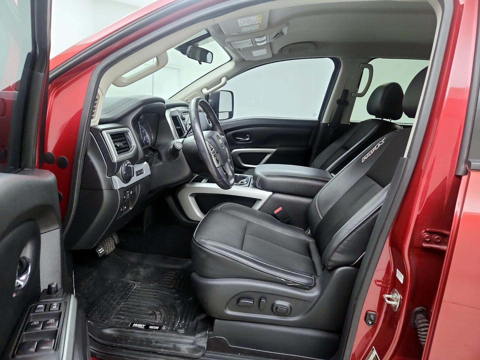 Thumbnail: 2017 Nissan Titan - 11