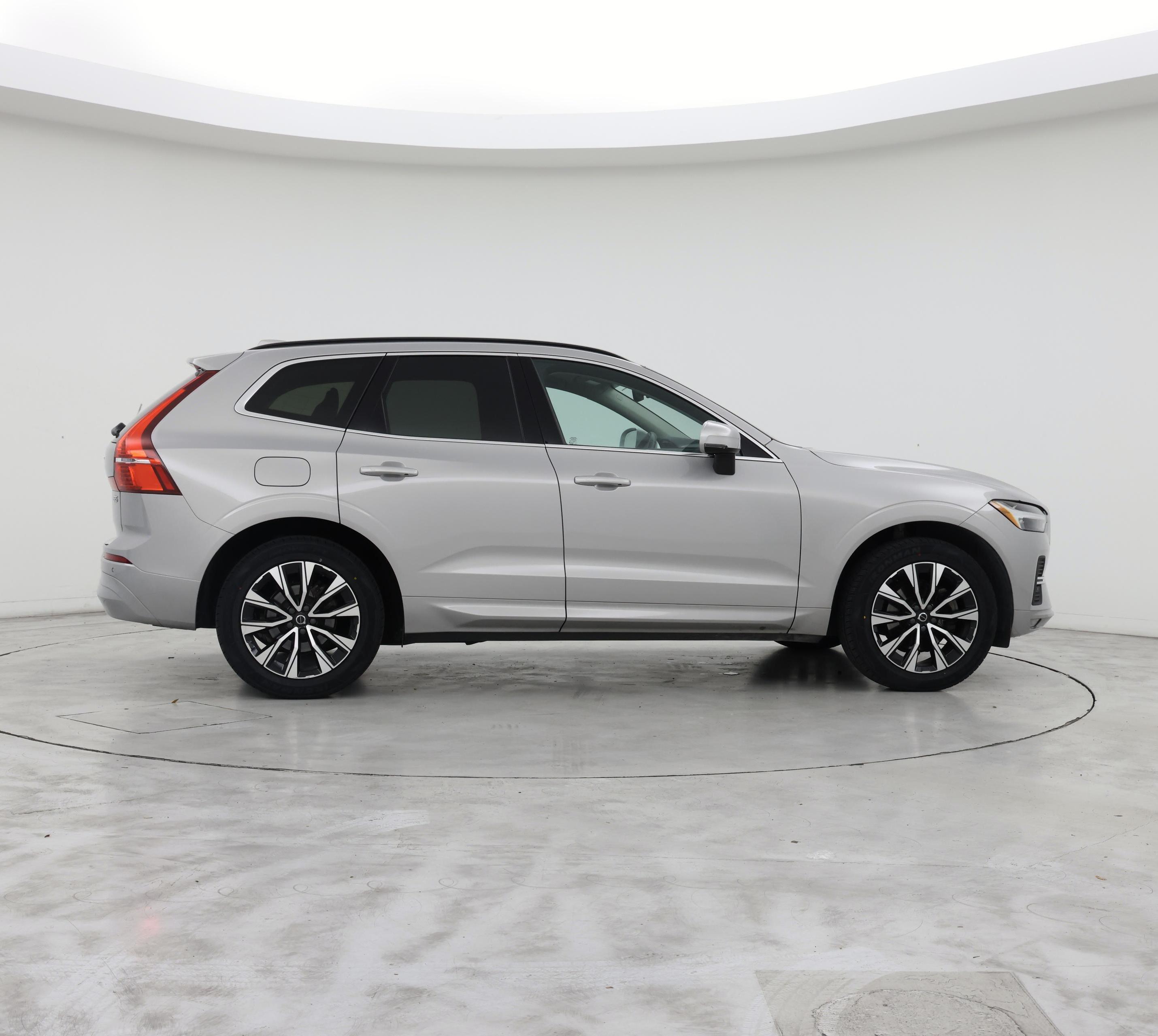 Thumbnail: 2023 Volvo XC60 - 7