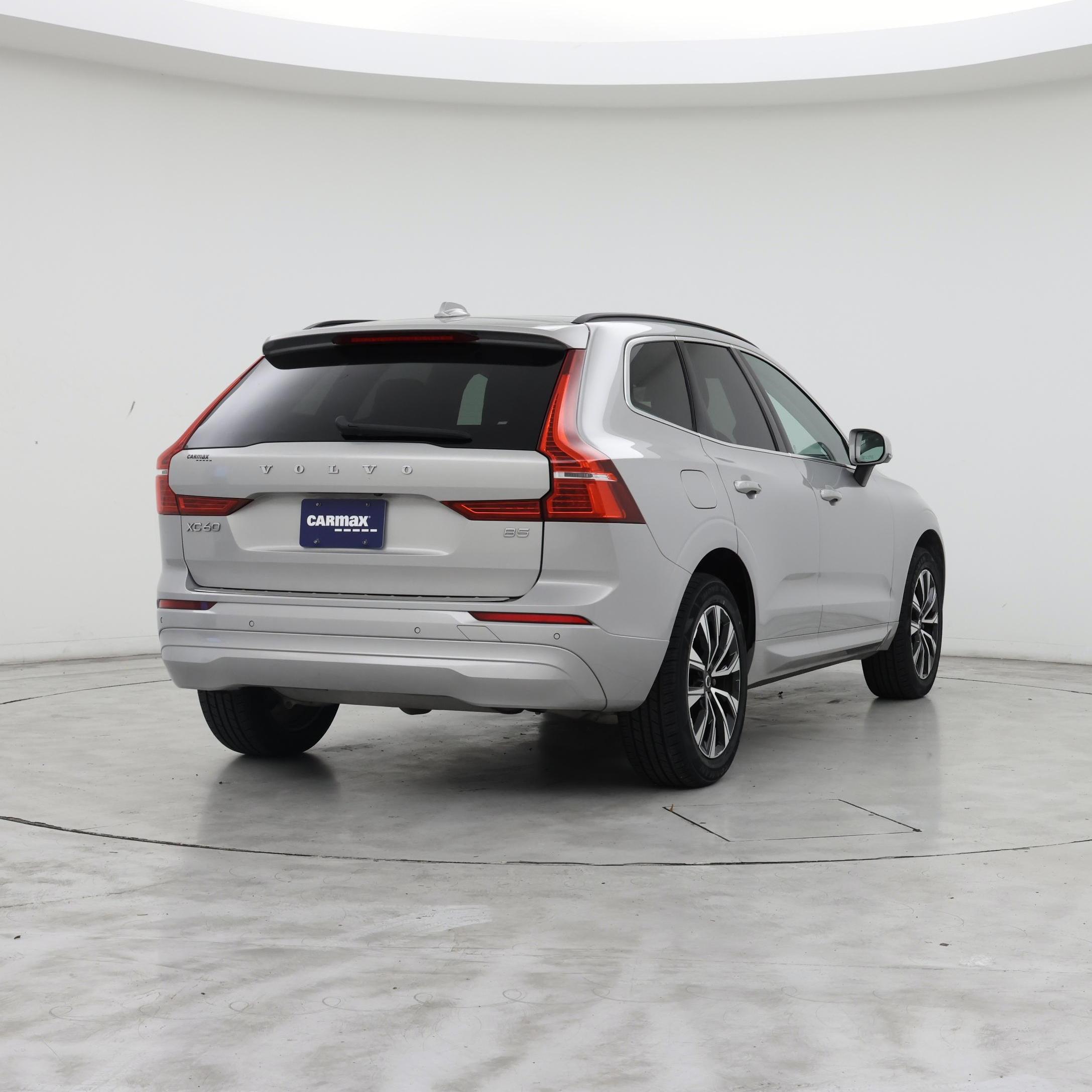 Thumbnail: 2023 Volvo XC60 - 8