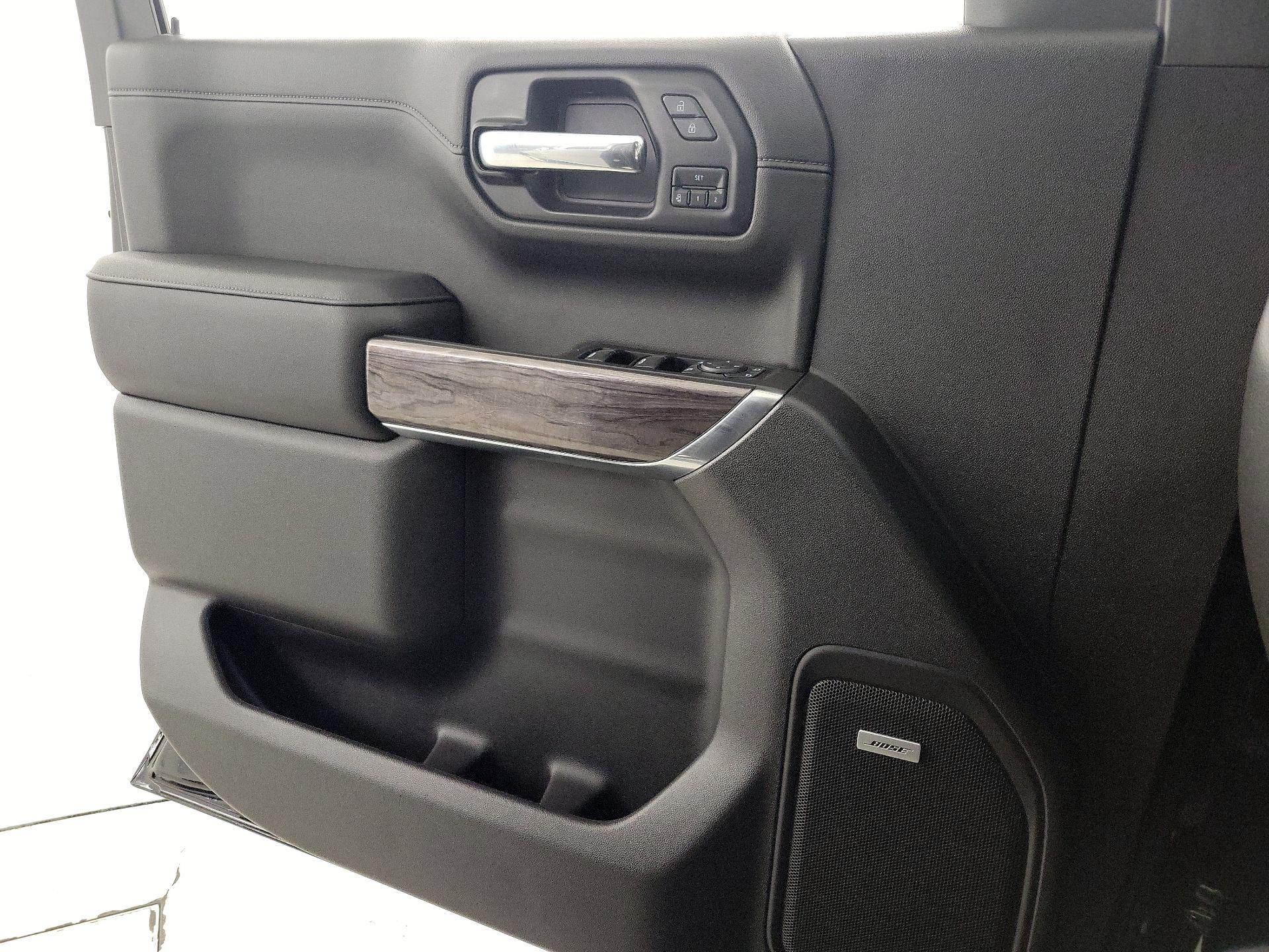 Thumbnail: 2022 Chevrolet Silverado 1500 - 12