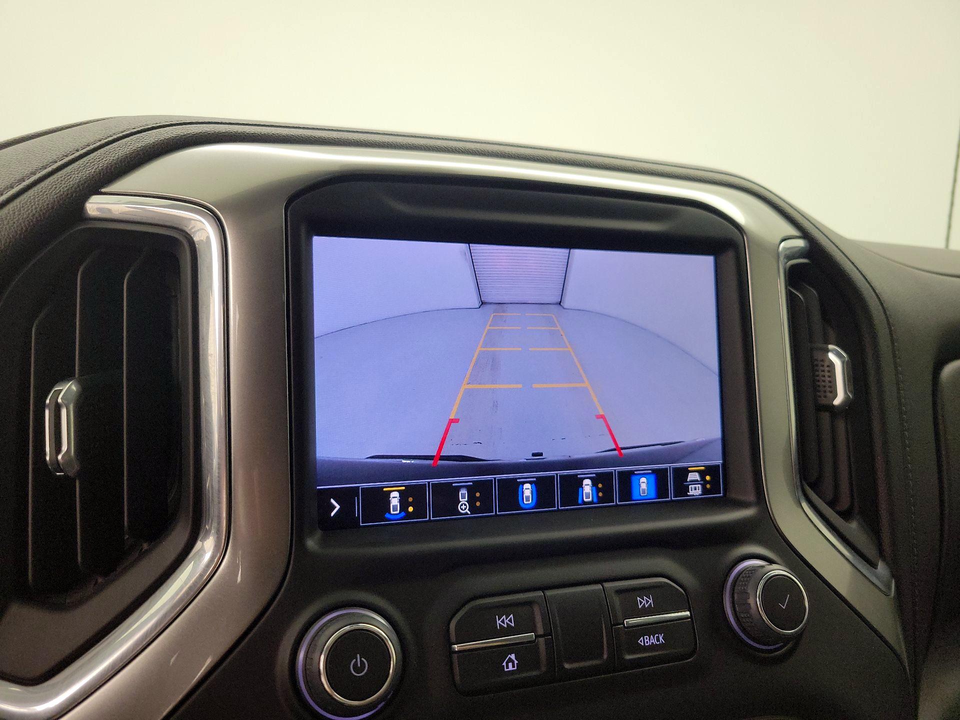 Thumbnail: 2022 Chevrolet Silverado 1500 - 15
