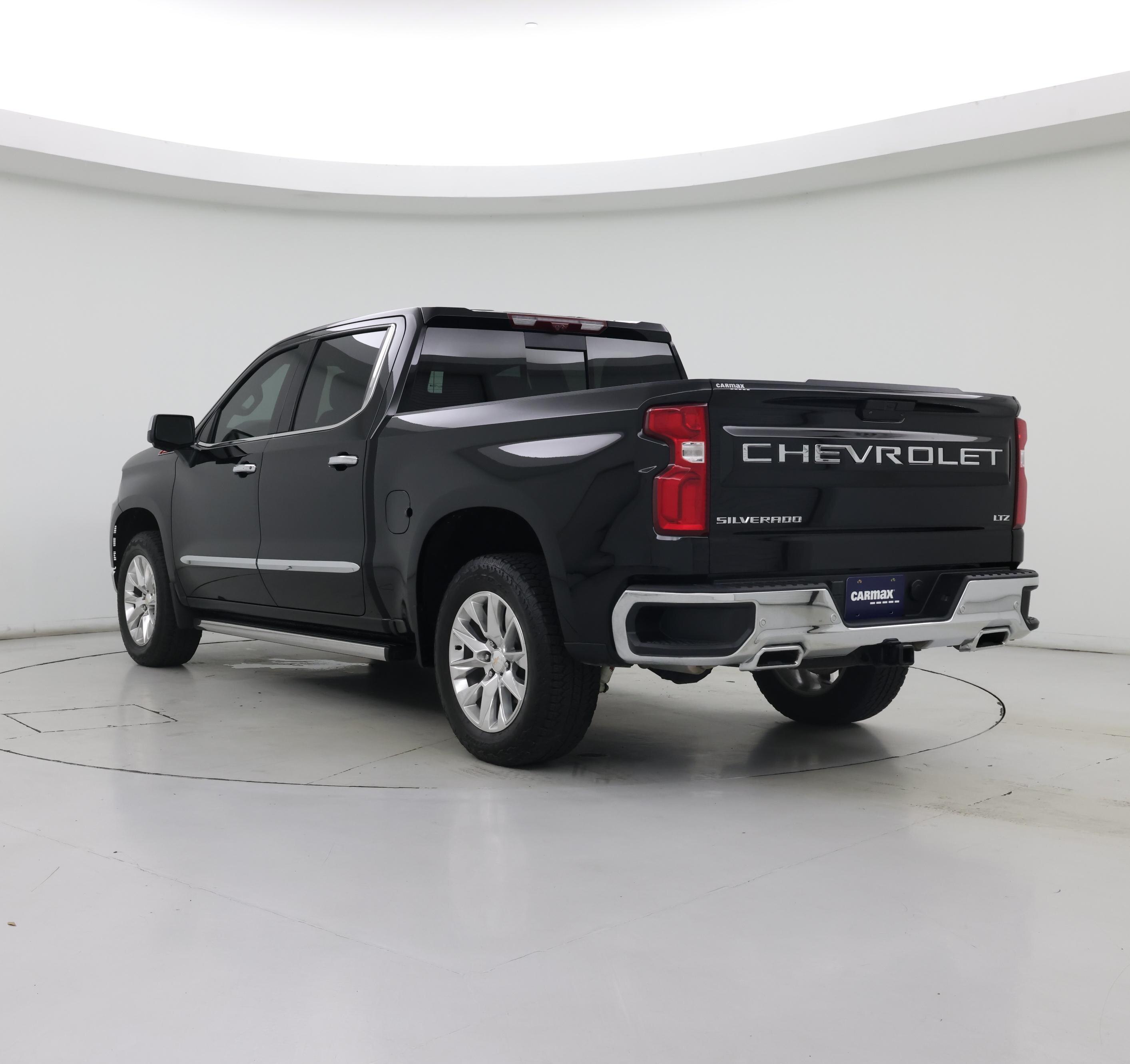 Thumbnail: 2022 Chevrolet Silverado 1500 - 2