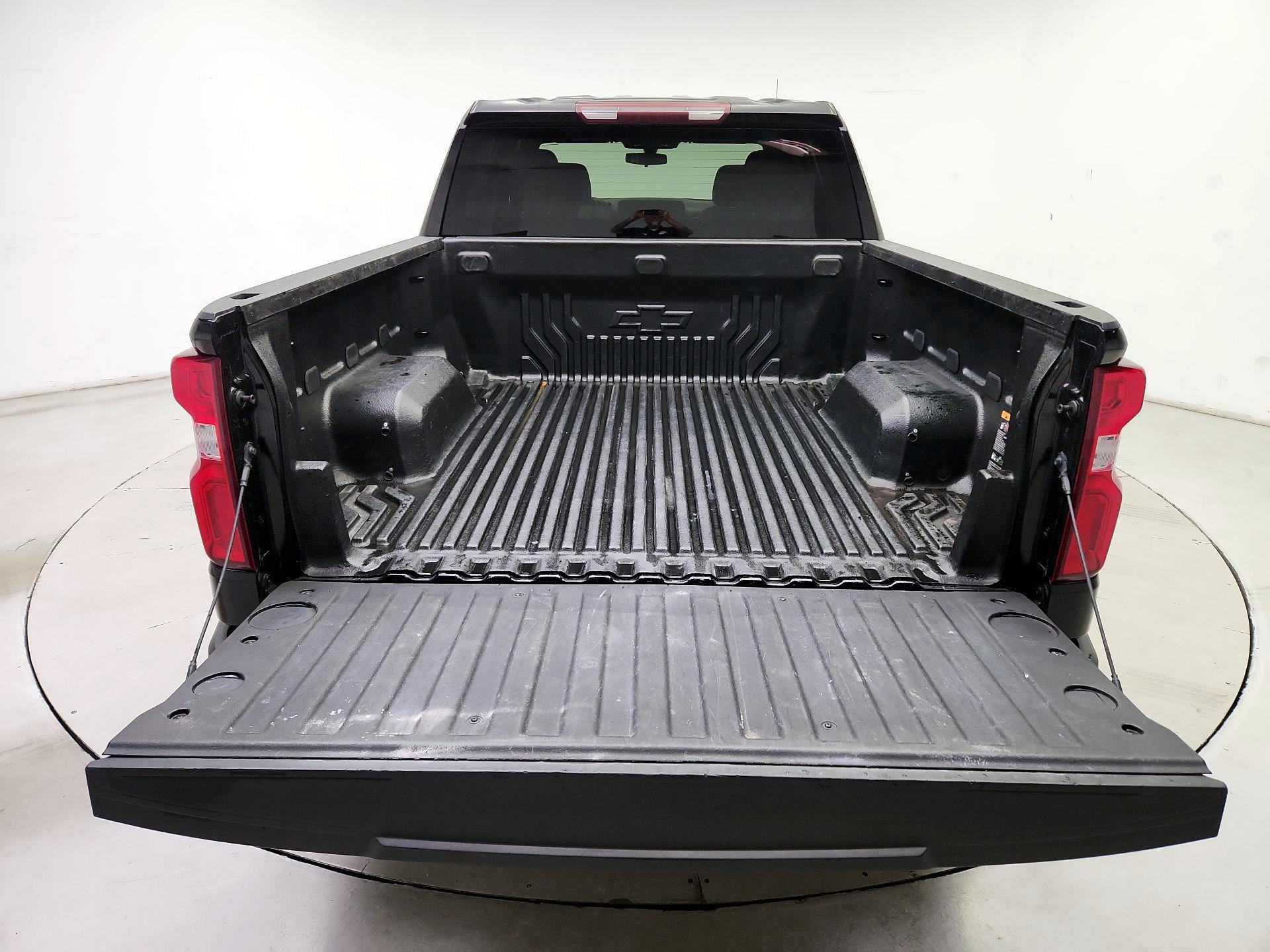 Thumbnail: 2021 Chevrolet Silverado 1500 - 20