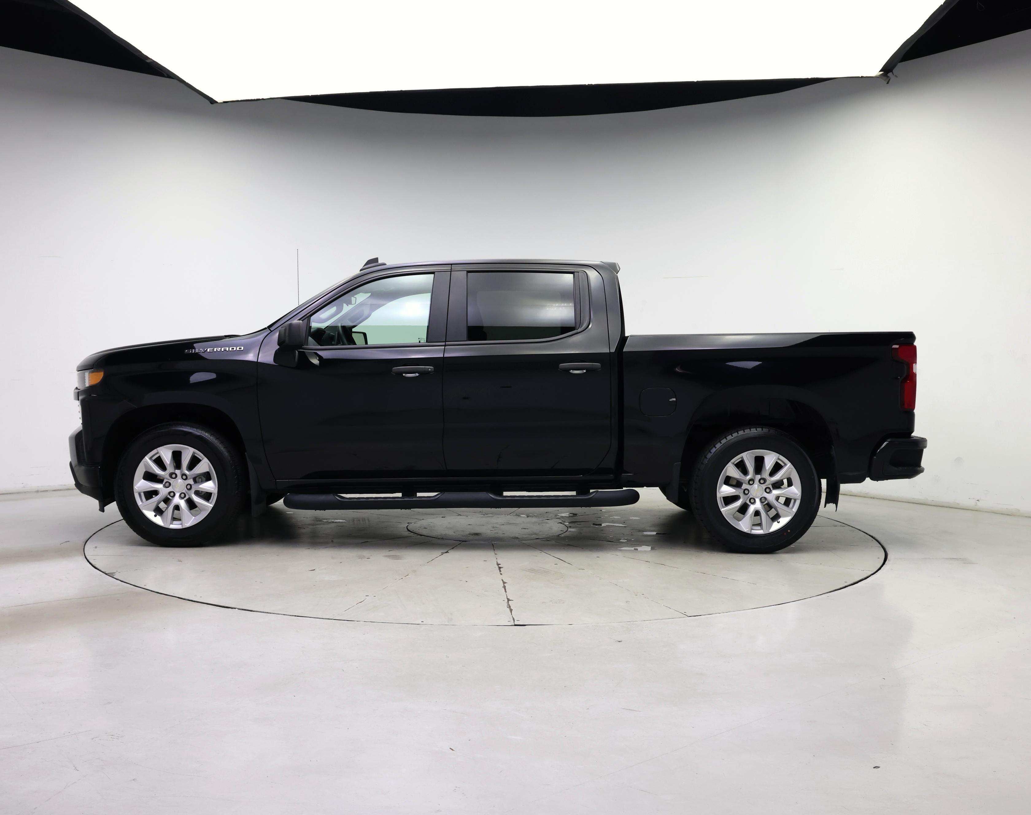 Thumbnail: 2021 Chevrolet Silverado 1500 - 3