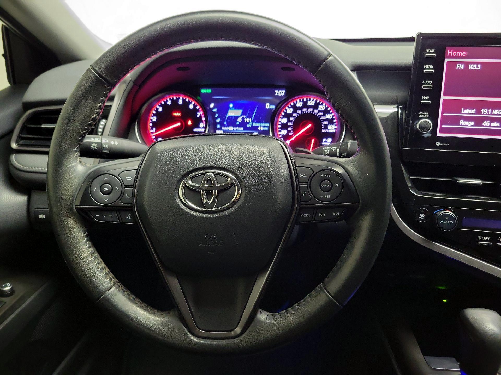 Thumbnail: 2023 Toyota Camry - 10