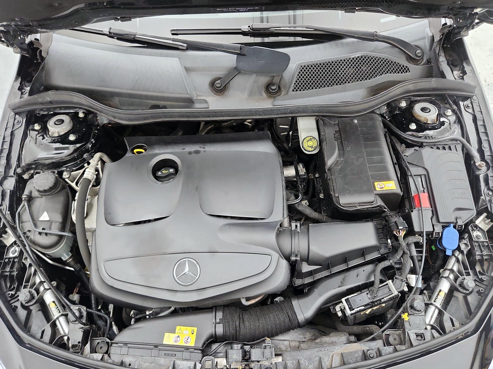 Thumbnail: 2015 Mercedes-Benz CLA - 19