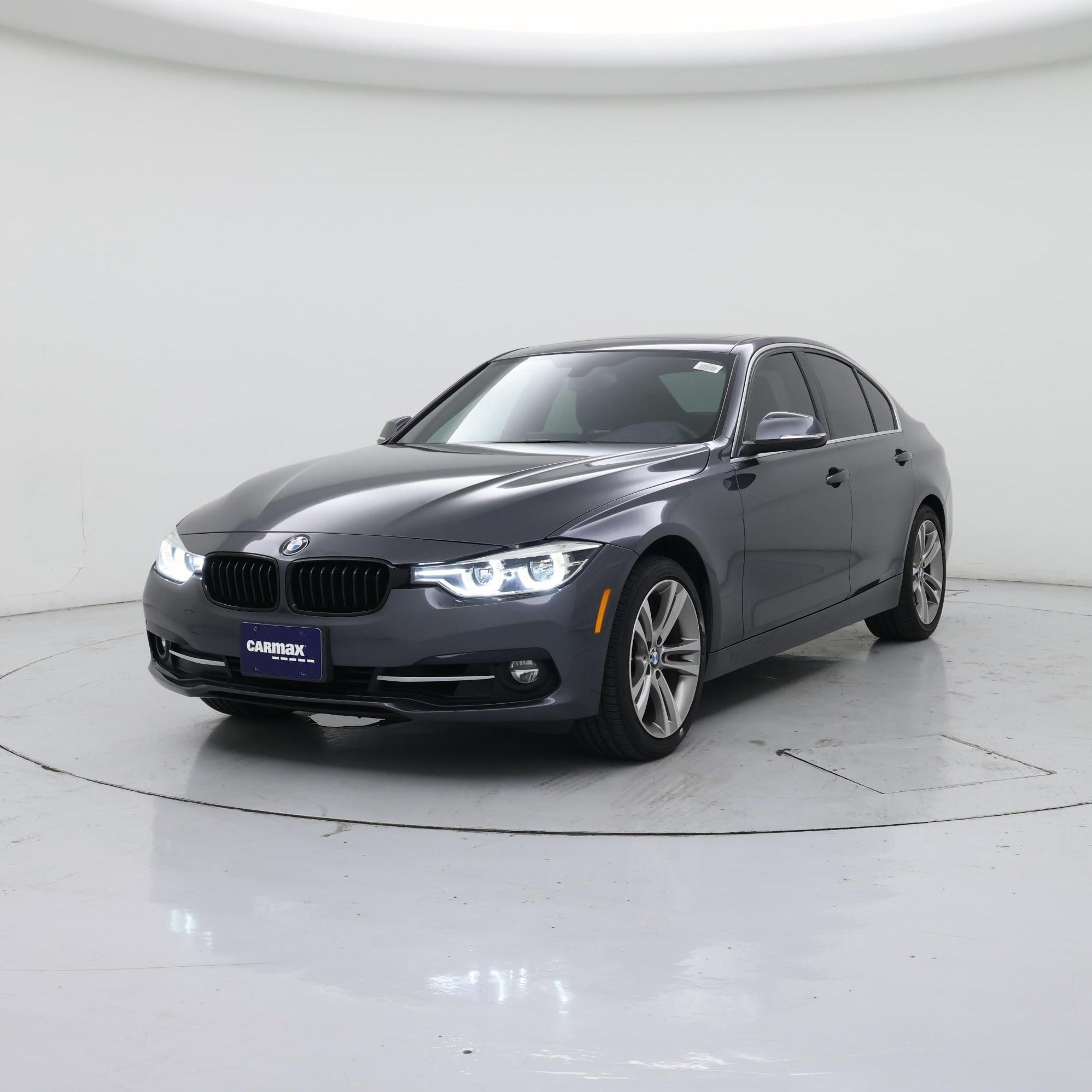 Thumbnail: 2018 BMW 3 Series - 4