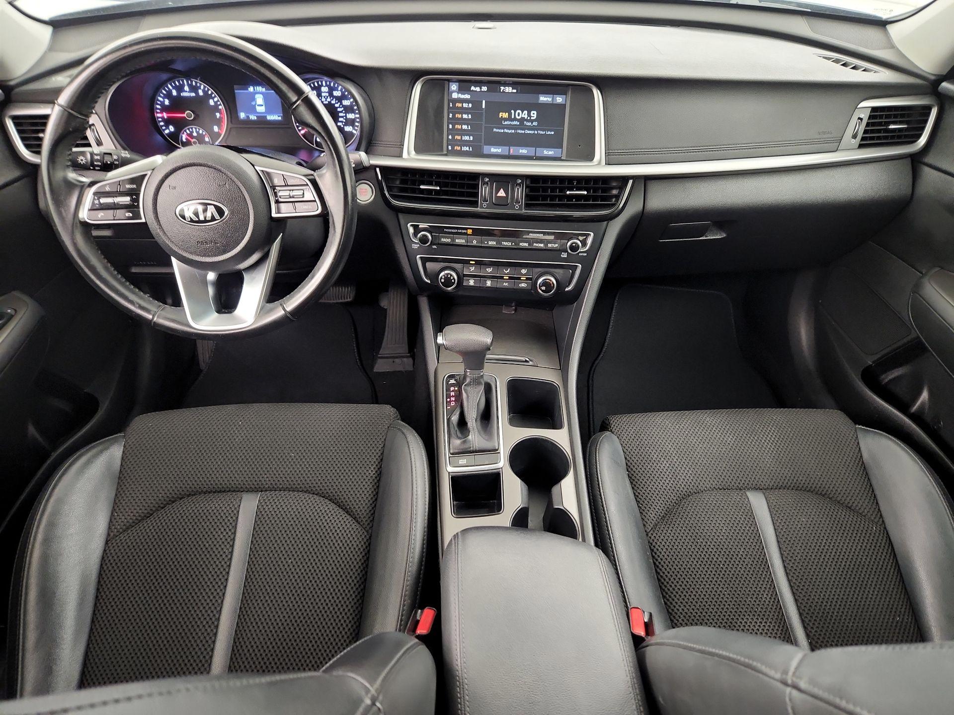 Thumbnail: 2020 Kia Optima - 9