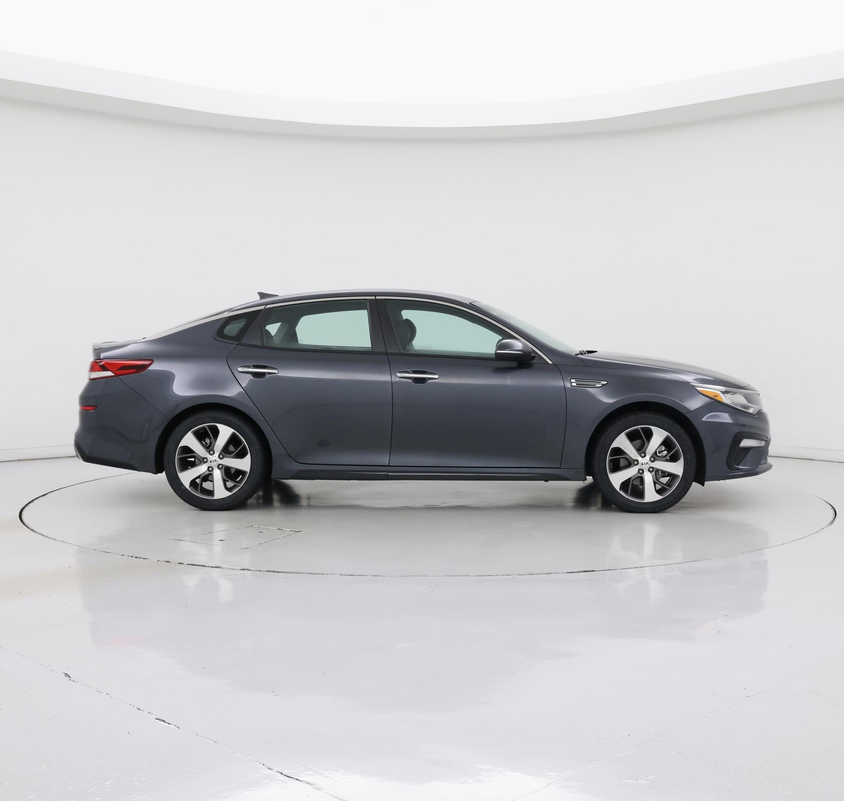 Thumbnail: 2020 Kia Optima - 7