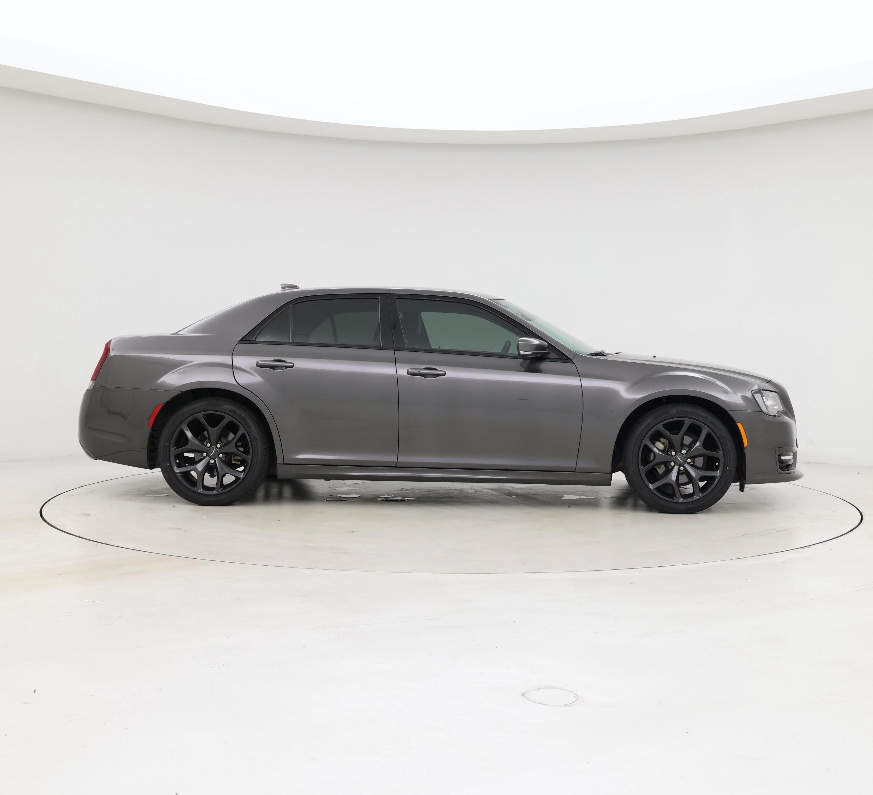 Thumbnail: 2022 Chrysler 300 - 7