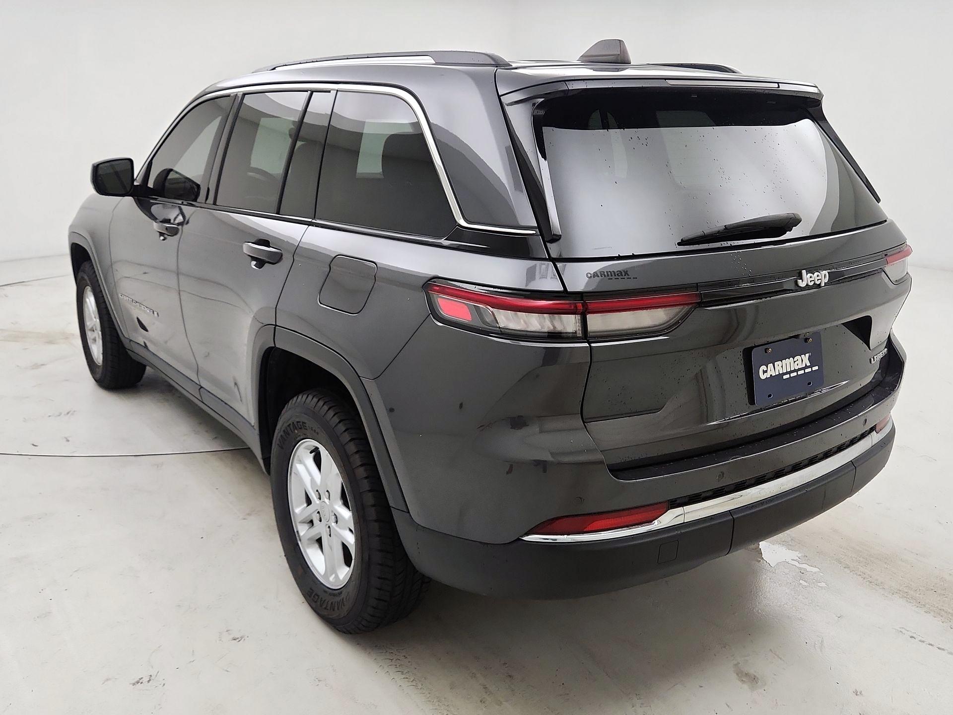 Thumbnail: 2023 Jeep Grand Cherokee - 7