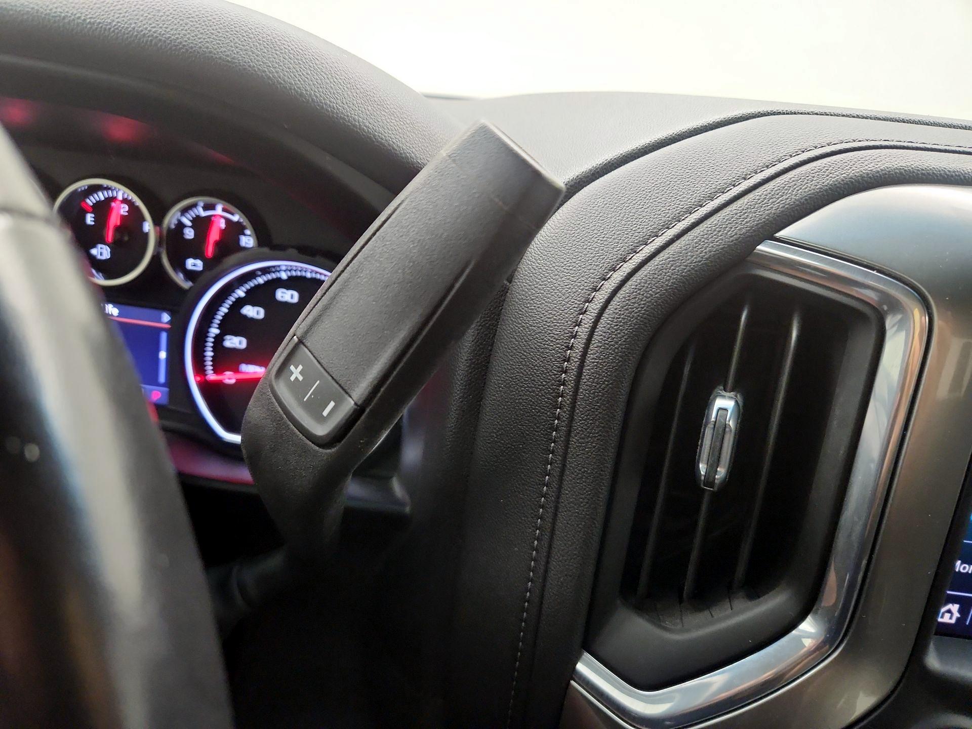 Thumbnail: 2021 Chevrolet Silverado 1500 - 17