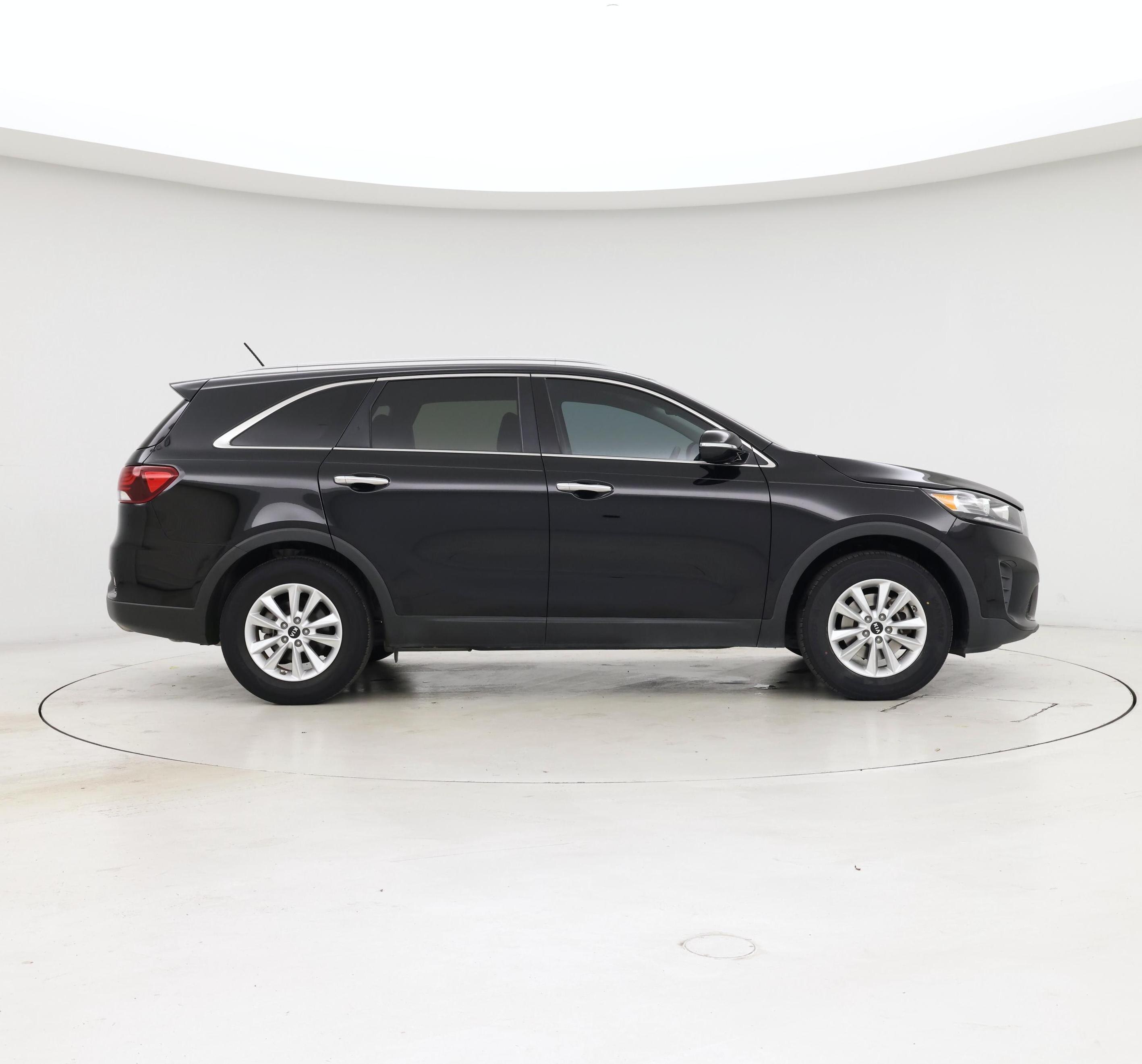Thumbnail: 2020 Kia Sorento - 7