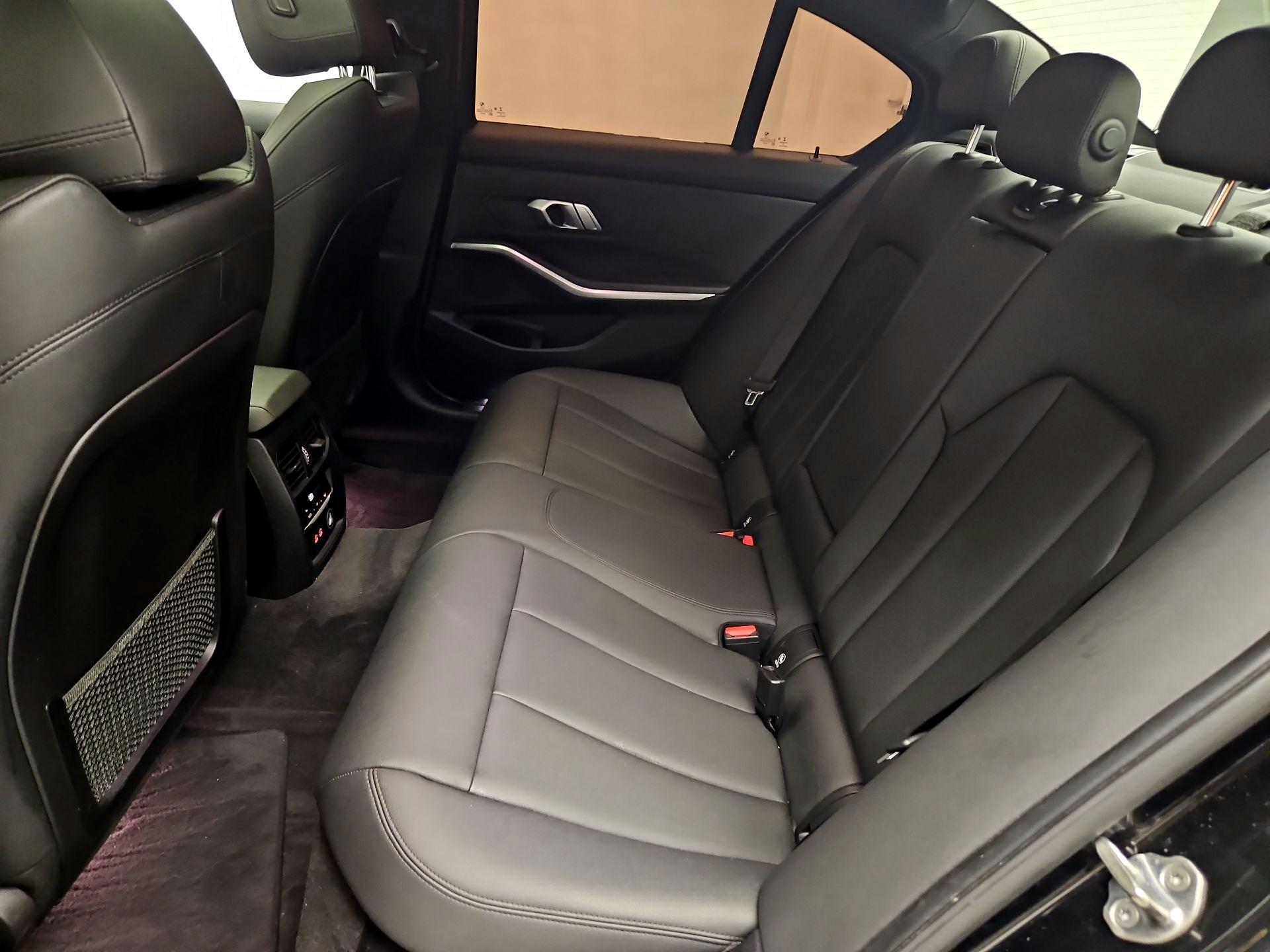 Thumbnail: 2019 BMW 3 Series - 20