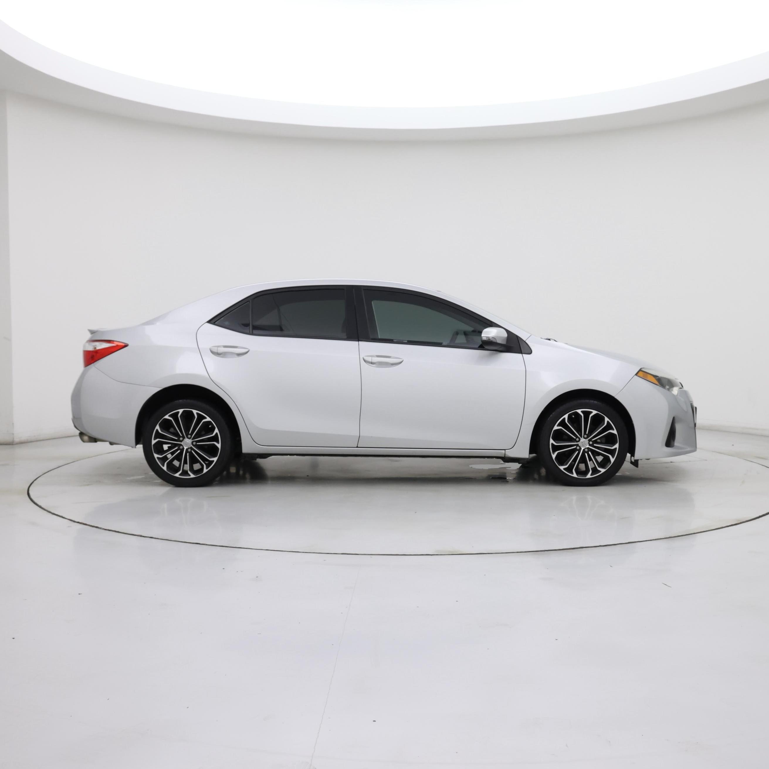 Thumbnail: 2014 Toyota Corolla - 7
