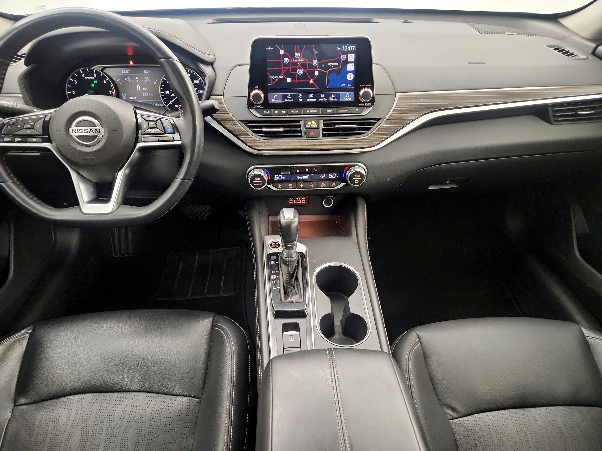 Thumbnail: 2019 Nissan Altima - 9